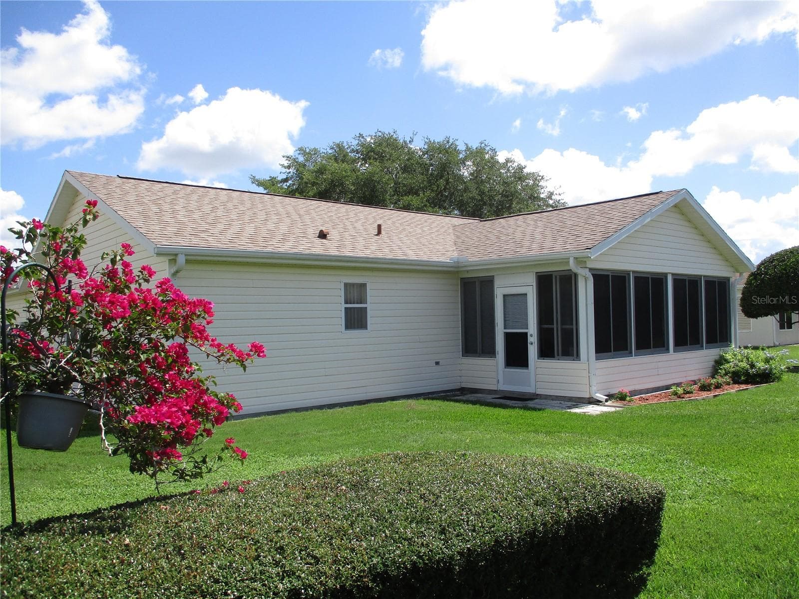Single Family Residence at 11588 SW 139TH PL, DUNNELLON, photo 2 of 78