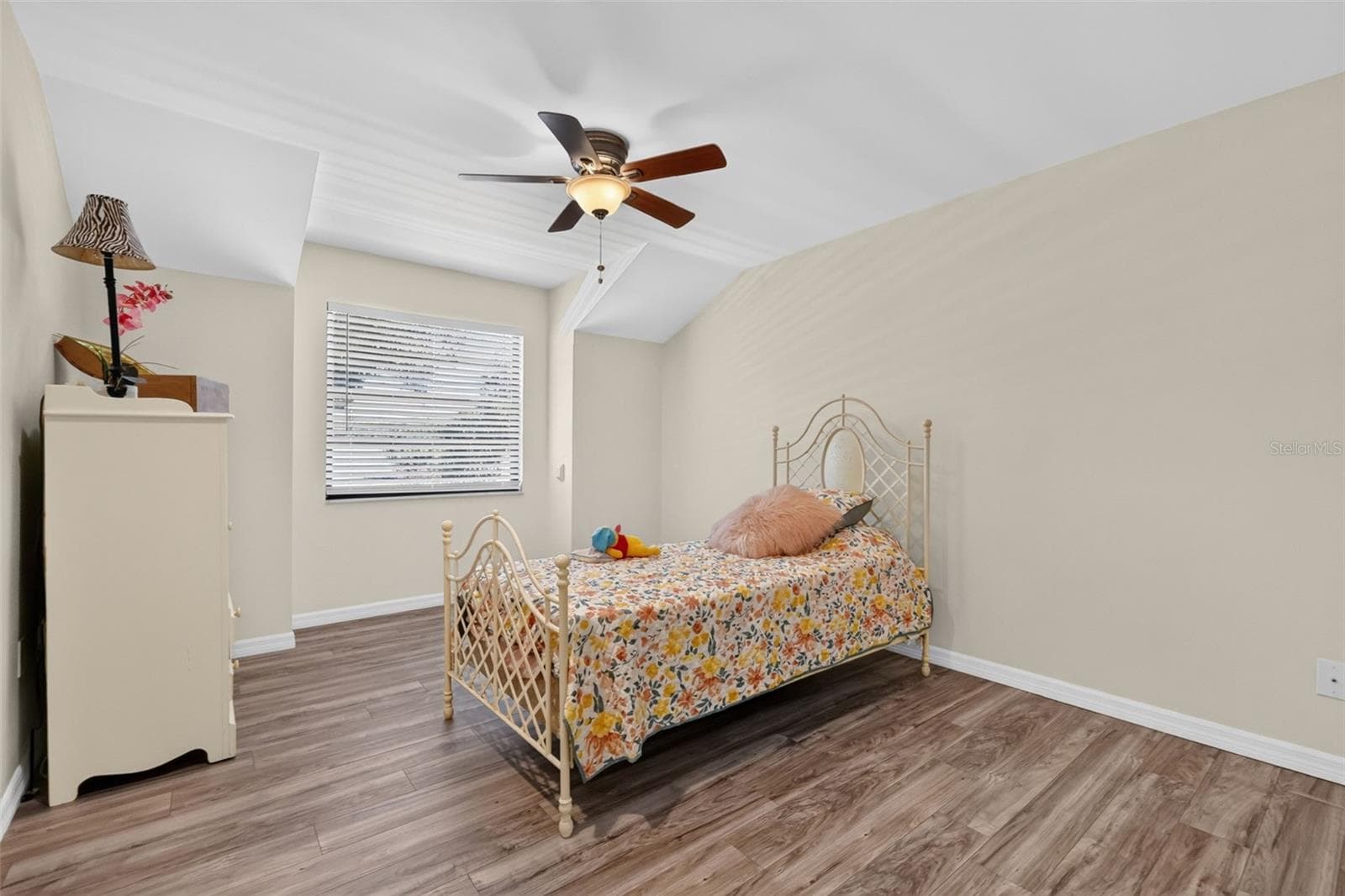 Single Family Residence at 21 TOWNHILL DR, EUSTIS, photo 15 of 31