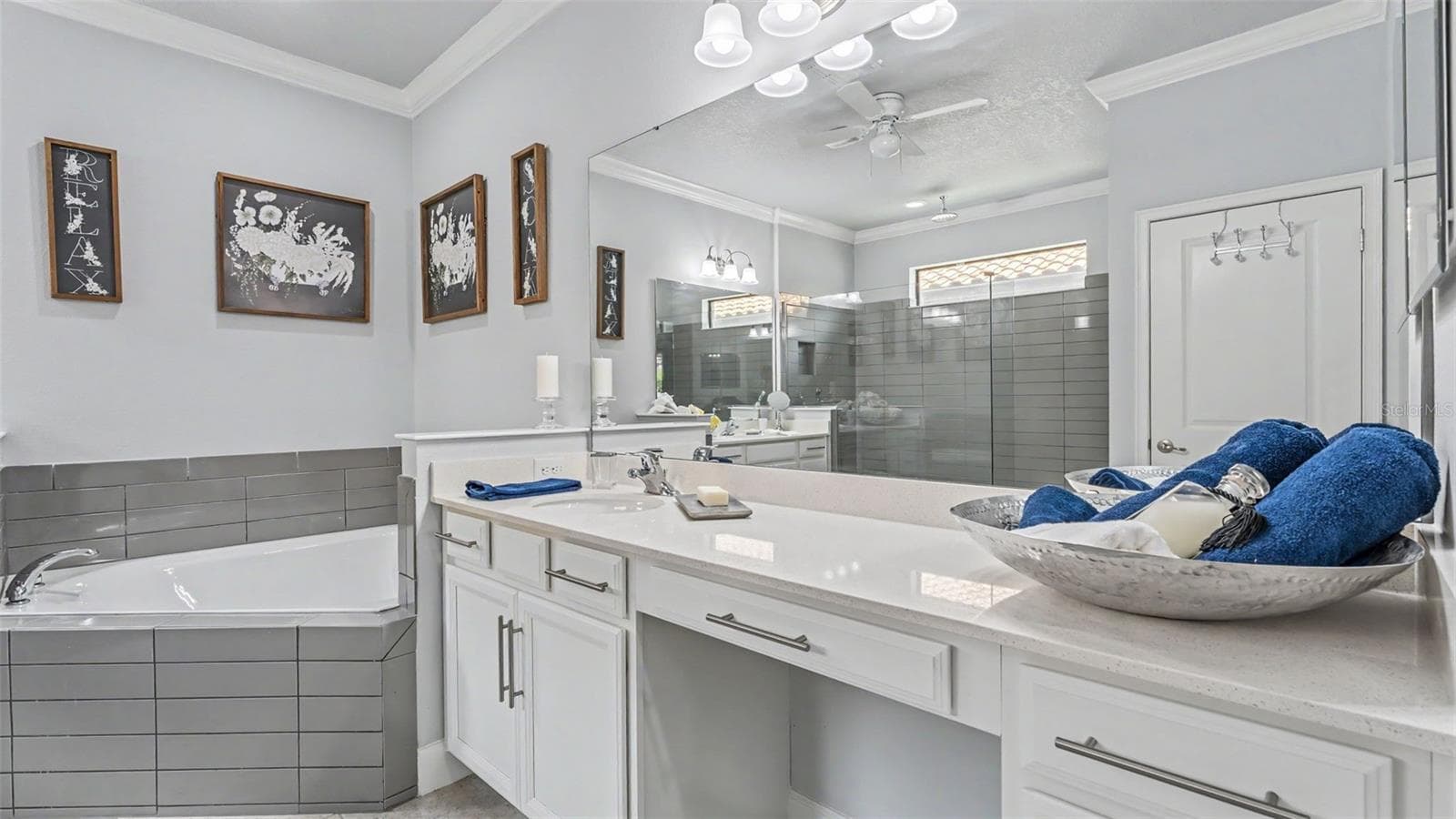 Single Family Residence at 3814 SHORESIDE DR, KISSIMMEE, photo 20 of 61