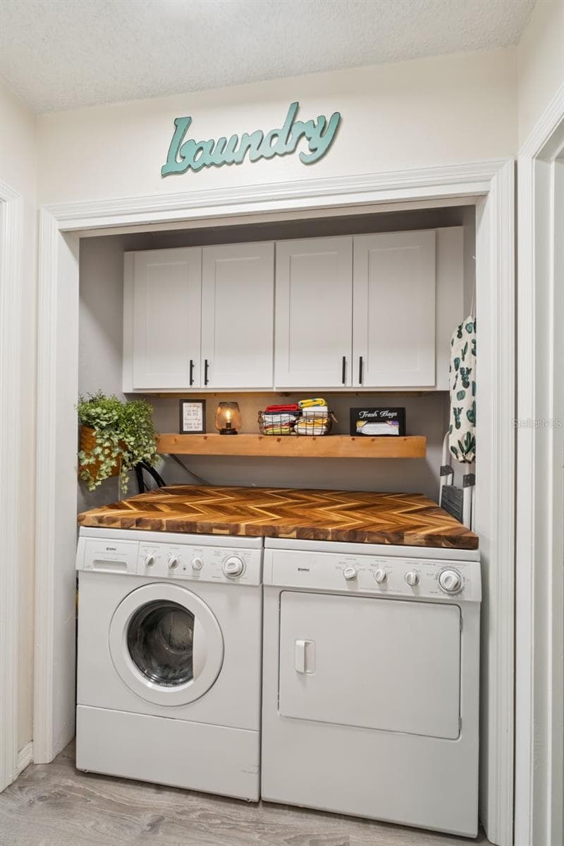 Newly rehabbed laundry area - 1112 VILLA LN #84, APOPKA