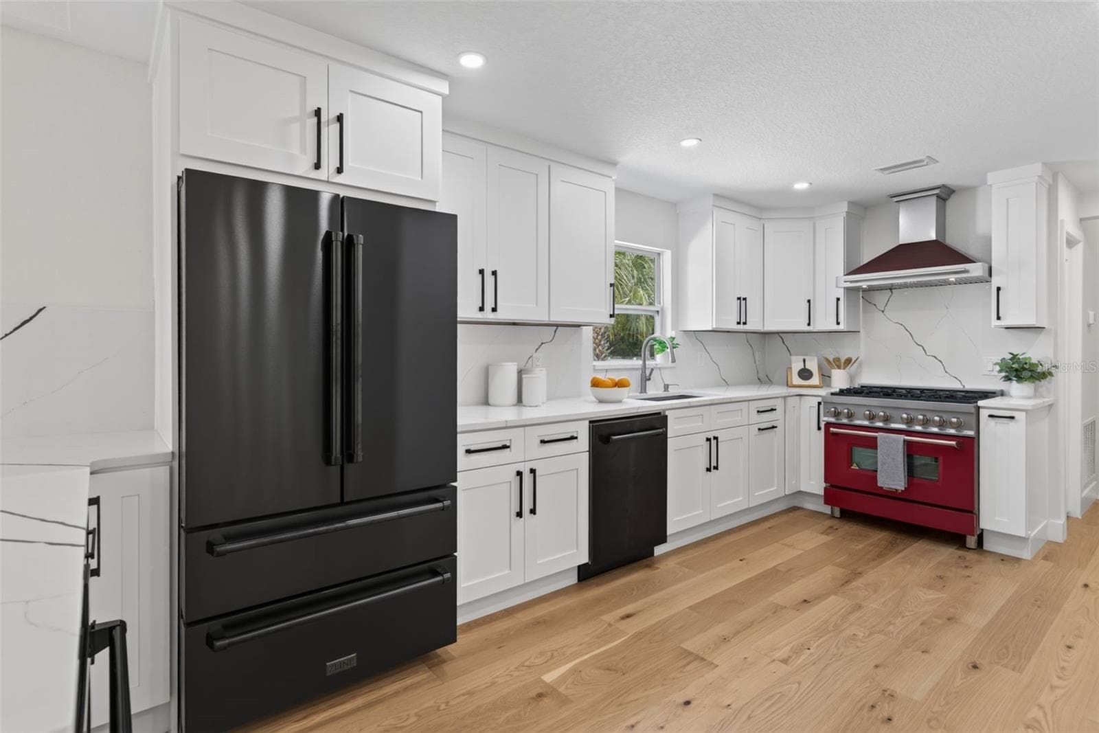 Single Family Residence at 310 PARK ST N, ST PETERSBURG, photo 26 of 98