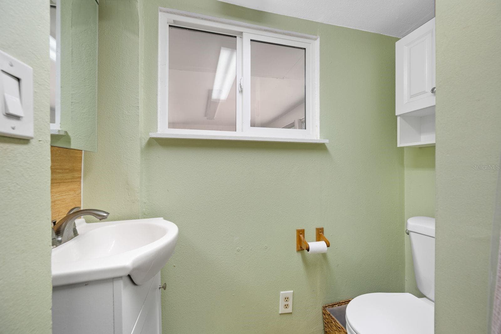 Single Family Residence at 907 18TH AVE W, PALMETTO, photo 28 of 42
