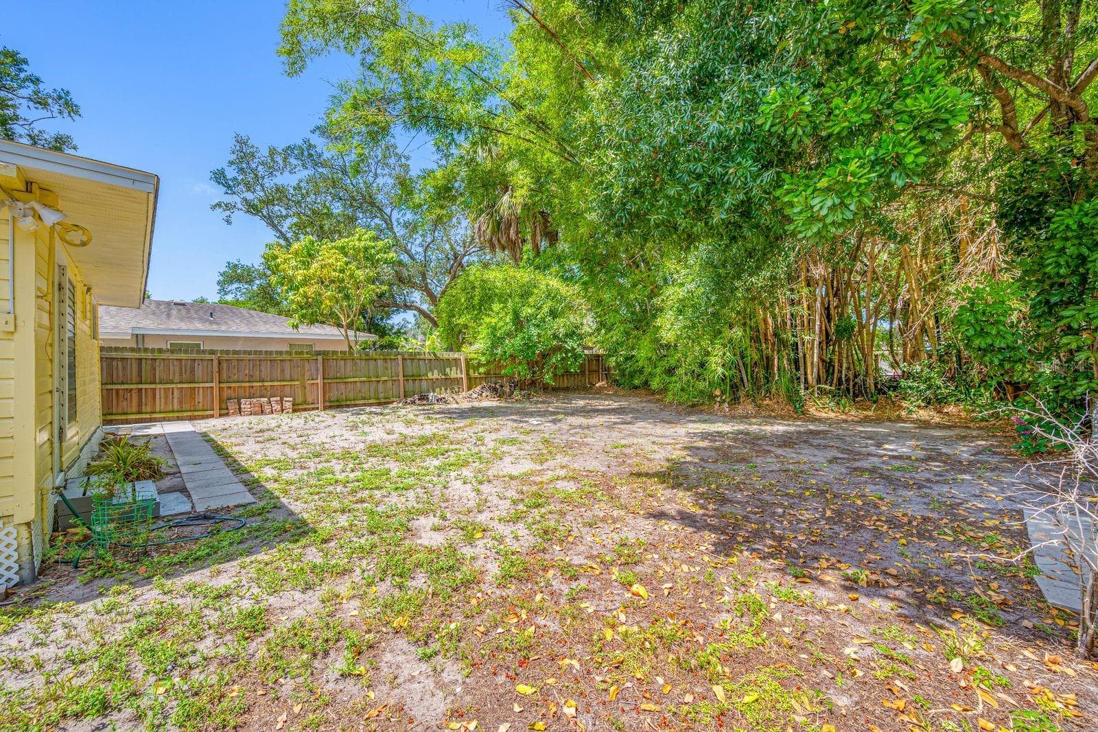 Single Family Residence at 907 18TH AVE W, PALMETTO, photo 34 of 42
