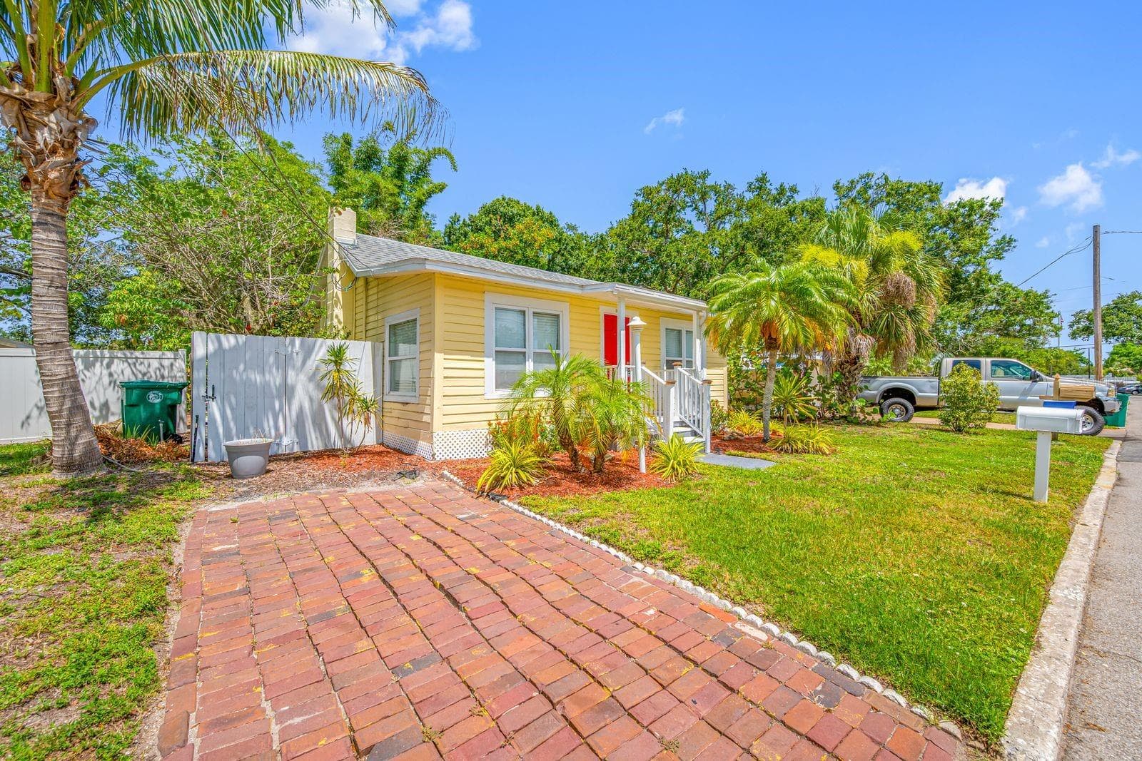 Single Family Residence at 907 18TH AVE W, PALMETTO, photo 36 of 42