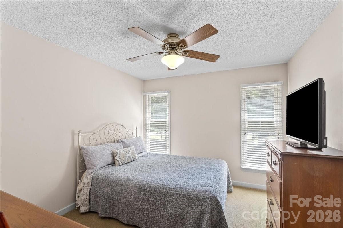 Single Family Residence at 14410 Youngblood Road, Charlotte, photo 16 of 42