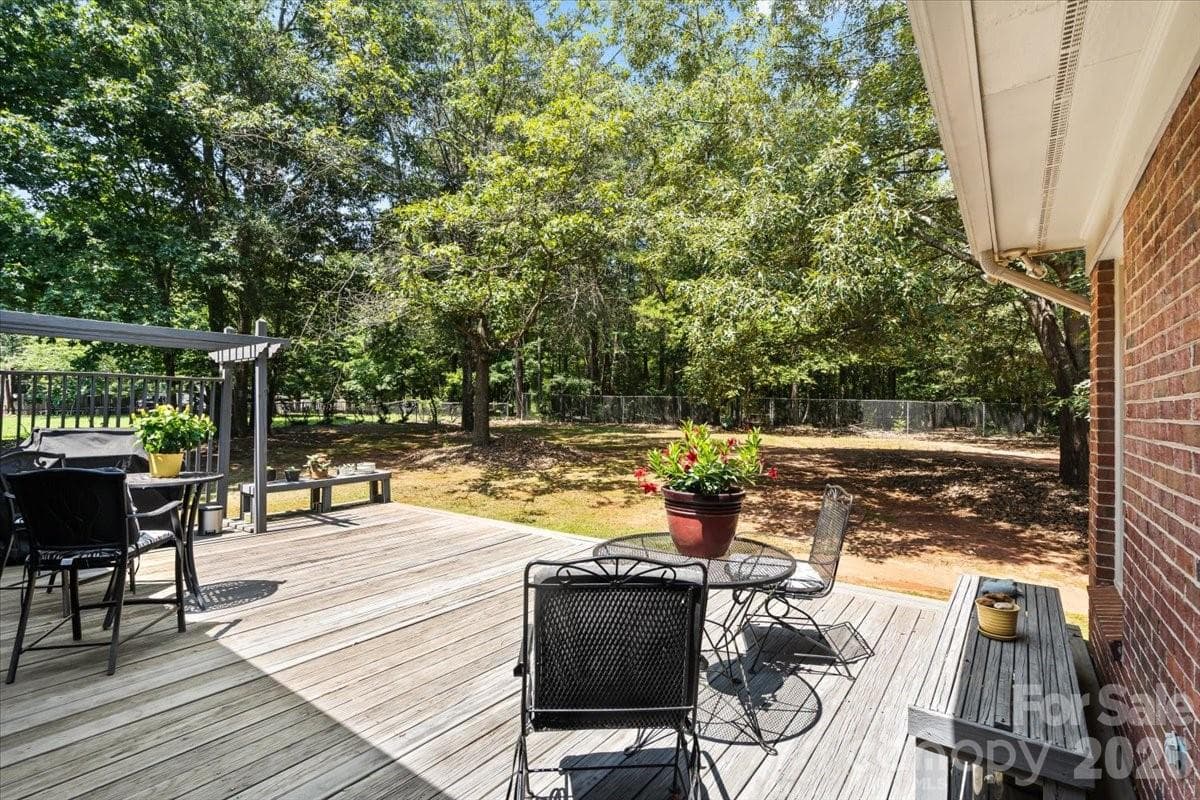 Single Family Residence at 14410 Youngblood Road, Charlotte, photo 28 of 42