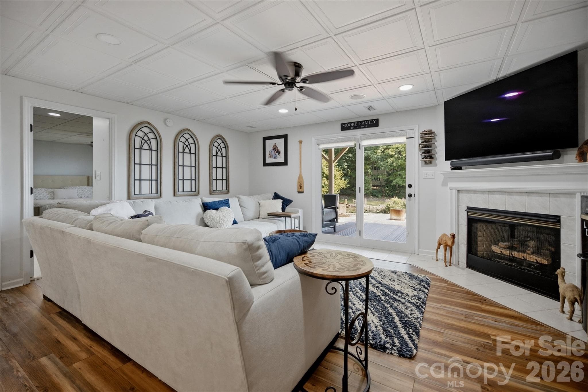 Family Room/Basement - 8535 Sylvan Drive, Terrell