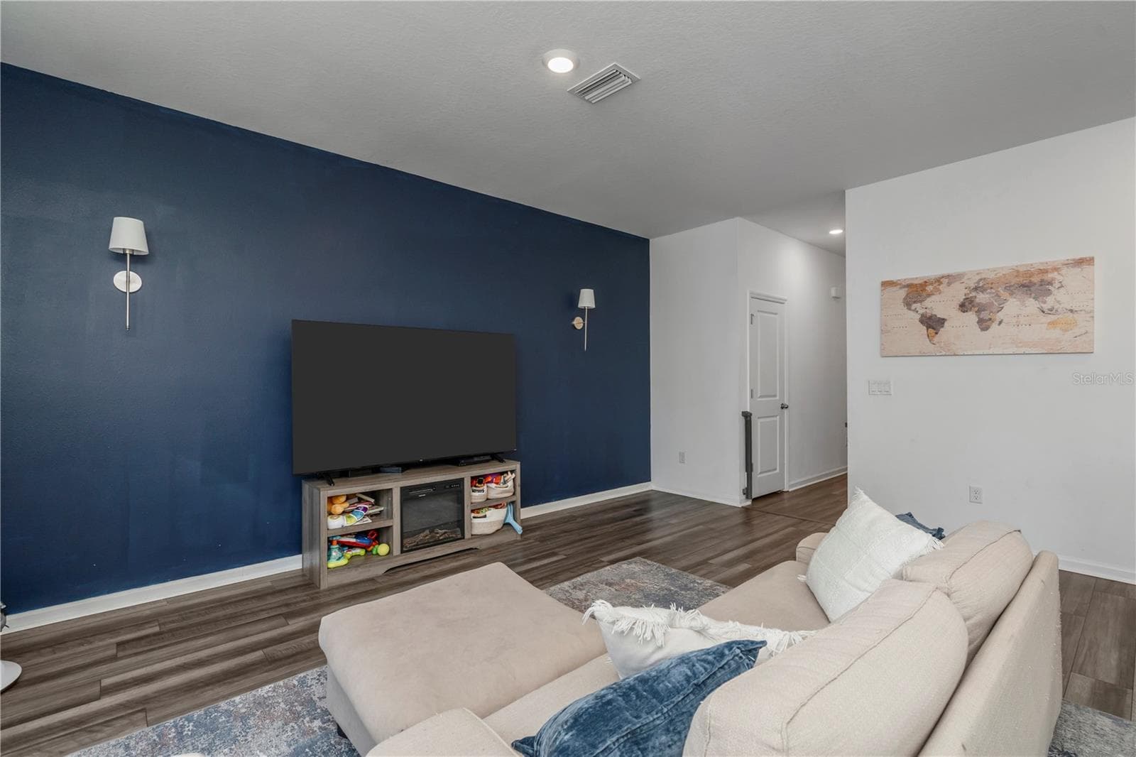 Single Family Residence at 35567 BUTTONWEED, ZEPHYRHILLS, photo 16 of 50