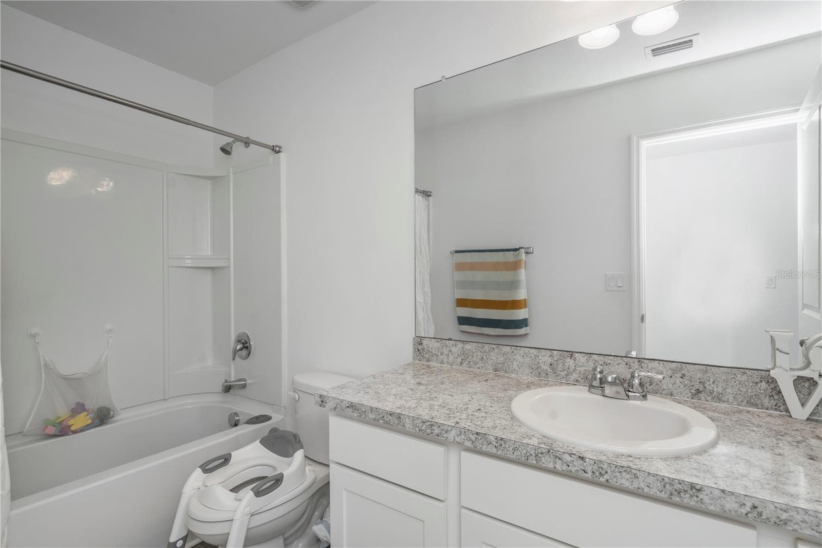 Single Family Residence at 35567 BUTTONWEED, ZEPHYRHILLS, photo 27 of 50