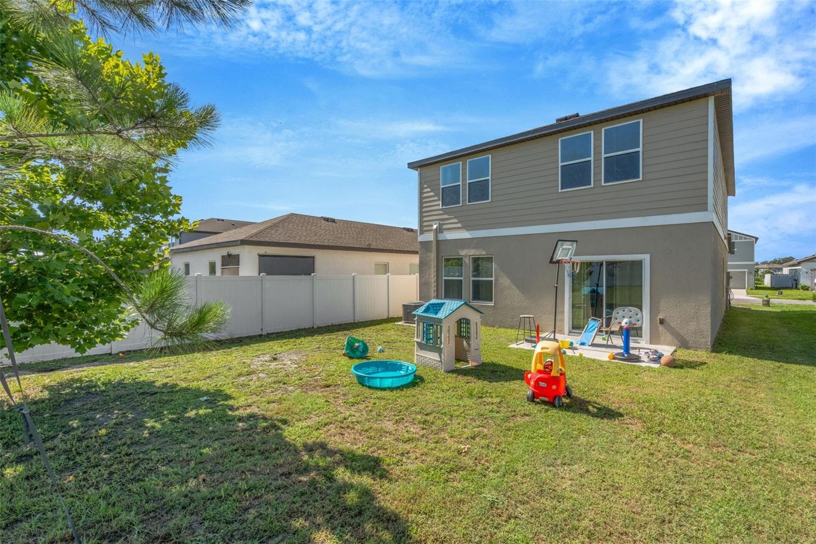 Single Family Residence at 35567 BUTTONWEED, ZEPHYRHILLS, photo 38 of 50