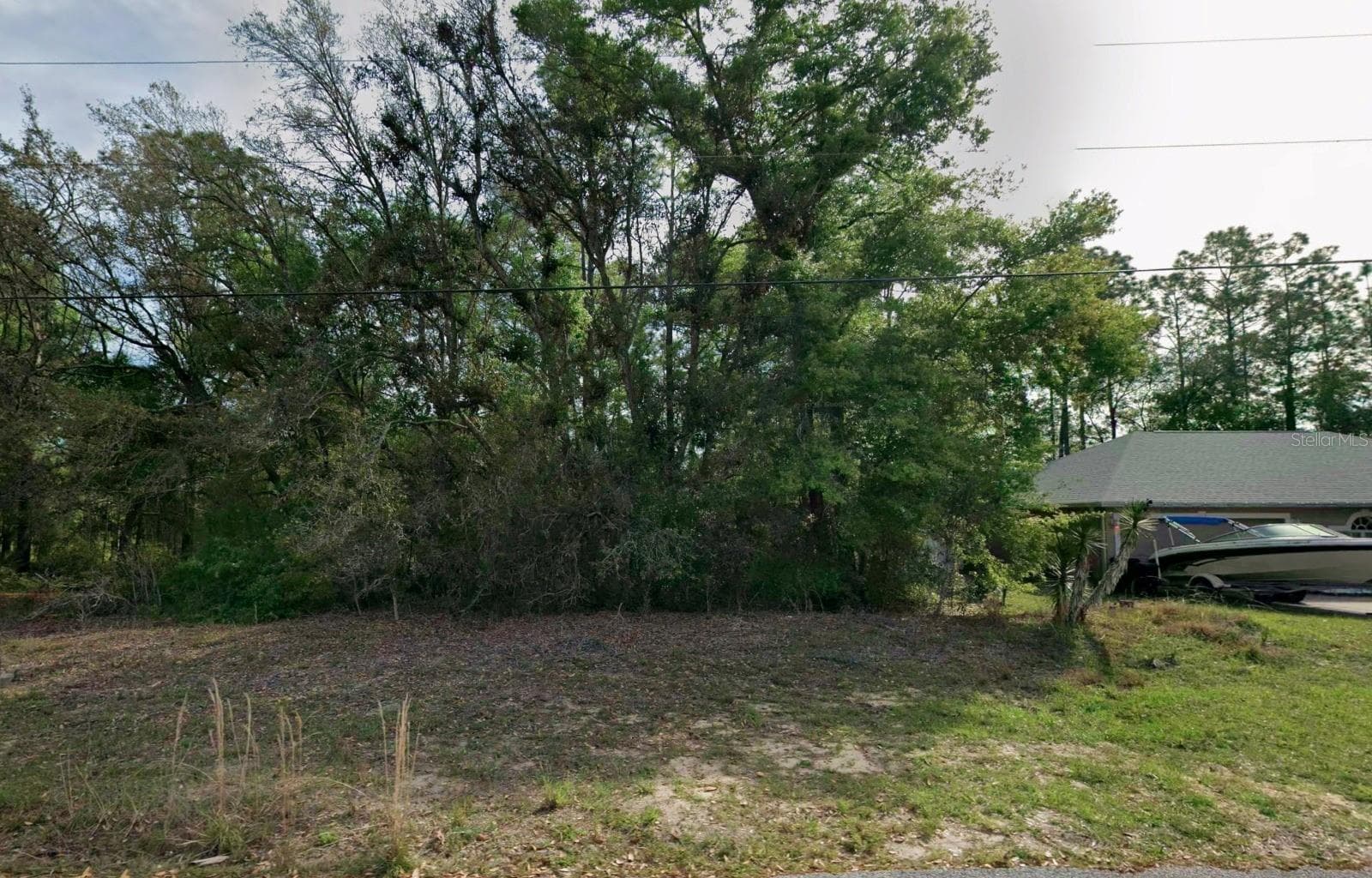 7409 N IRELAND DR