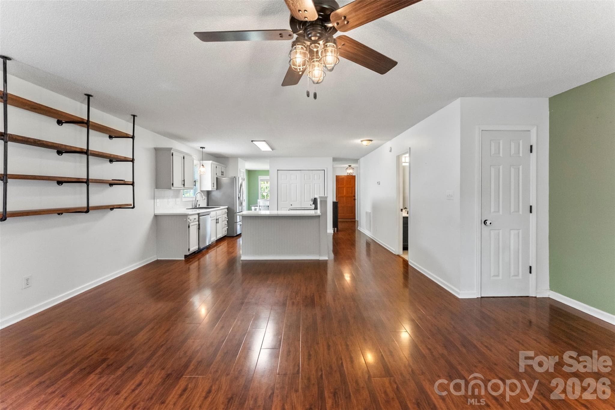 Single Family Residence at 820 Saint Andrews Place, Concord, photo 5 of 34
