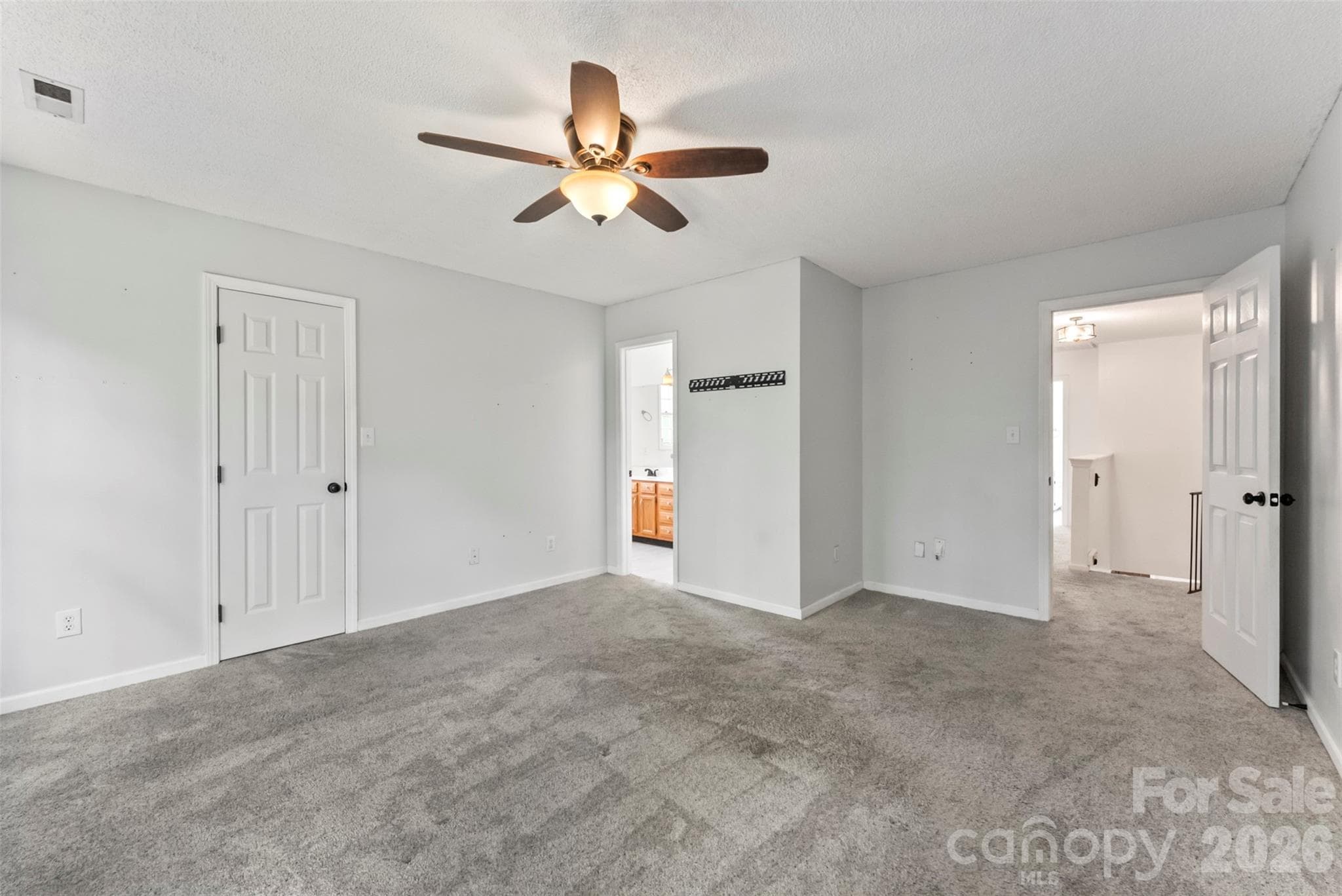 Single Family Residence at 820 Saint Andrews Place, Concord, photo 16 of 34