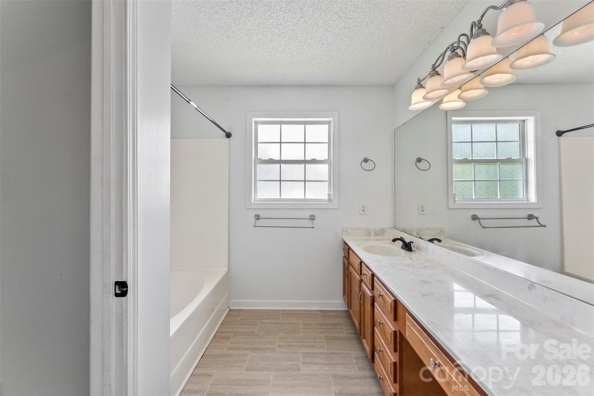 Single Family Residence at 820 Saint Andrews Place, Concord, photo 19 of 34