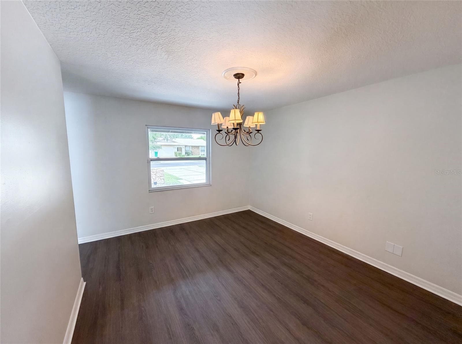 Single Family Residence at 963 SEQUOIA DR, WINTER SPRINGS, photo 7 of 28