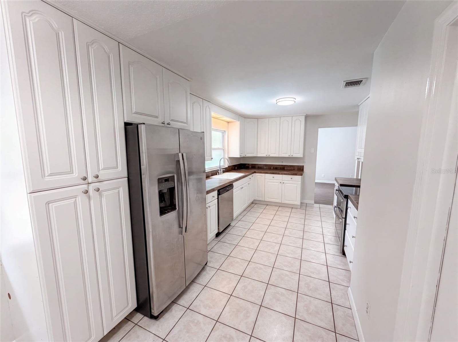 Single Family Residence at 963 SEQUOIA DR, WINTER SPRINGS, photo 11 of 28
