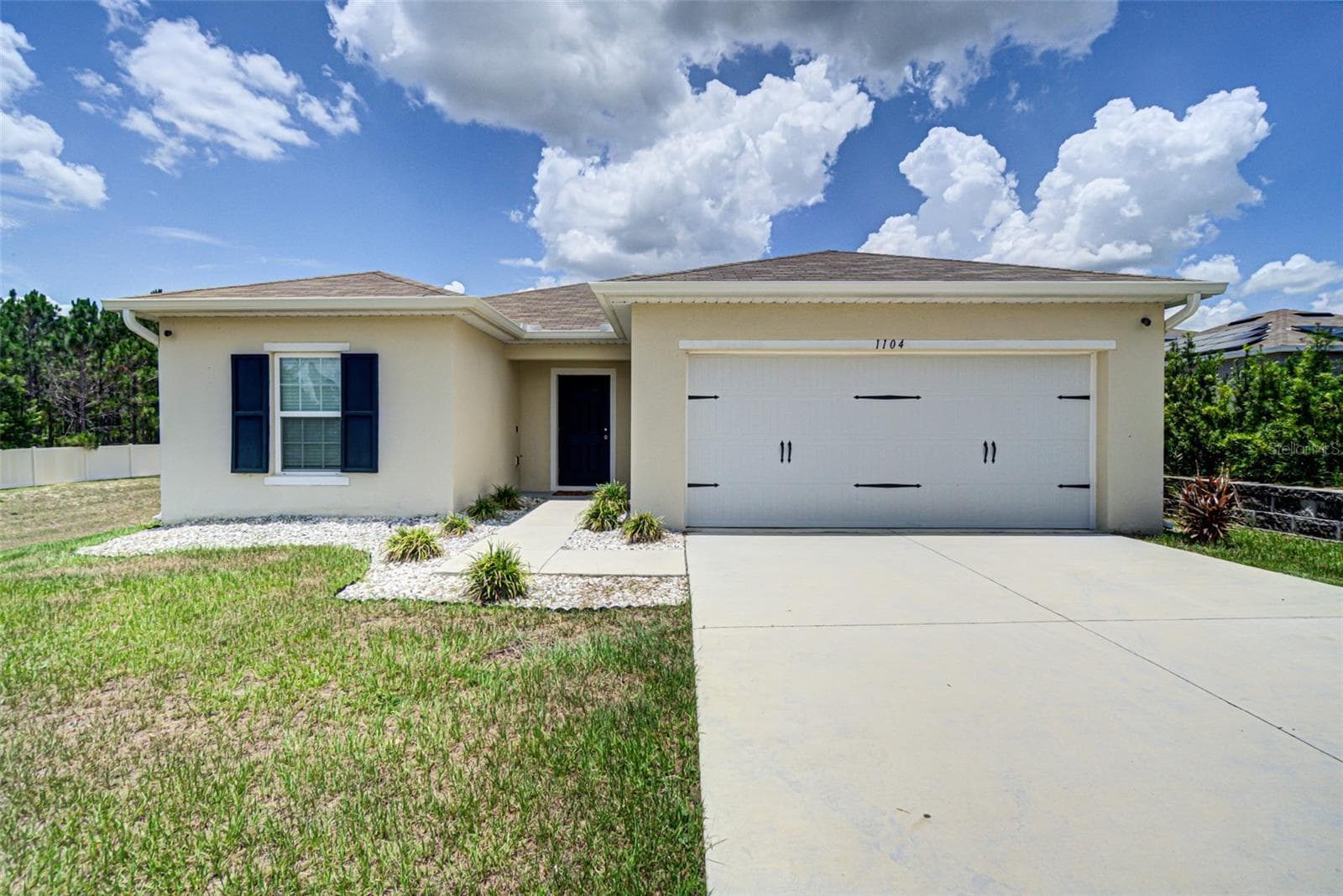 1104 CATSKILL DR