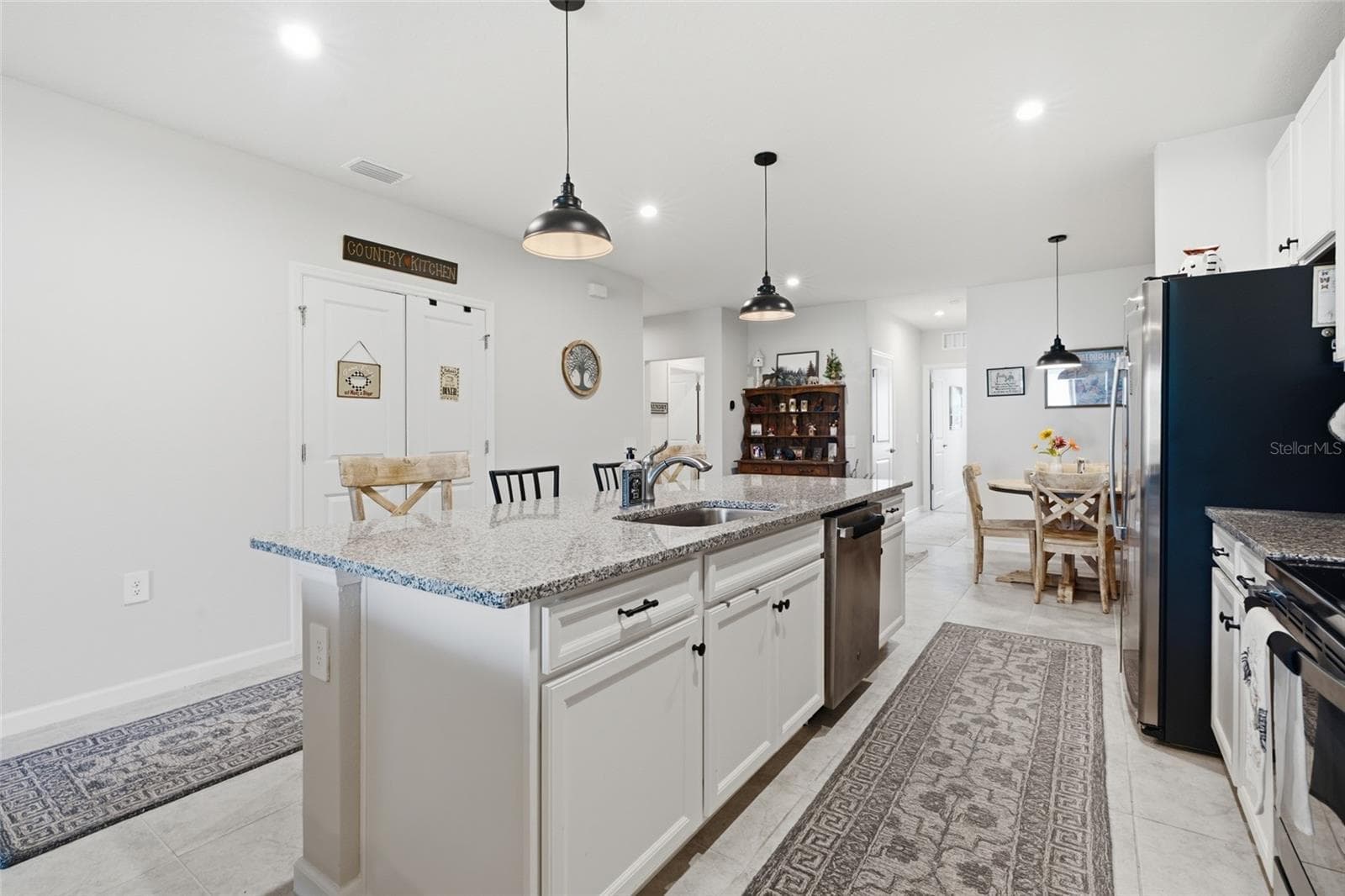Villa at 16300 COCONUT PALM DR, PORT CHARLOTTE, photo 5 of 30