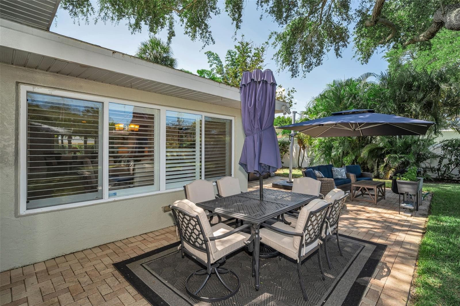 Single Family Residence at 1732 GOLF VIEW DR, BELLEAIR, photo 25 of 34