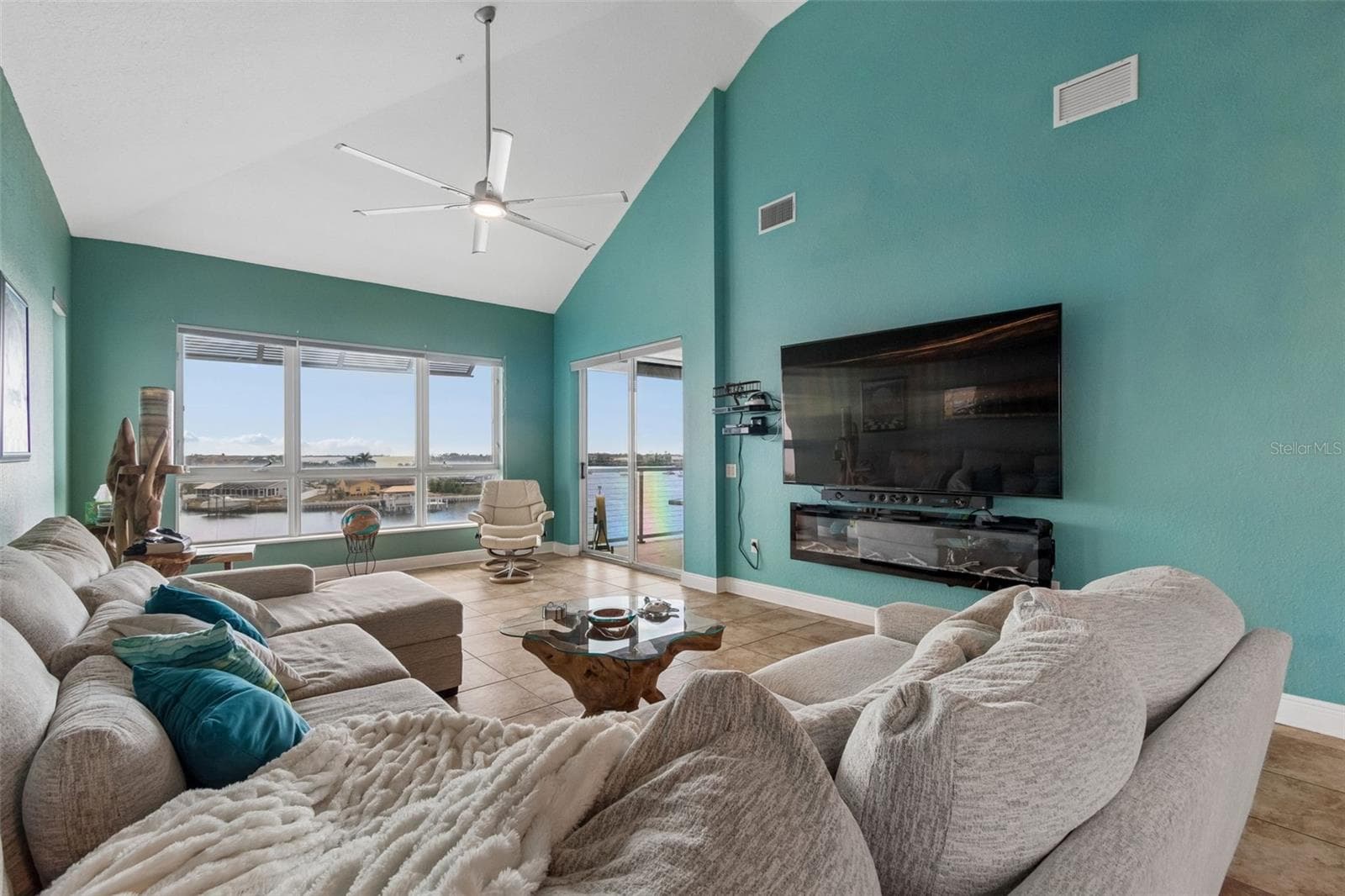 Condominium at 1038 BELLASOL WAY #403, APOLLO BEACH, photo 34 of 91