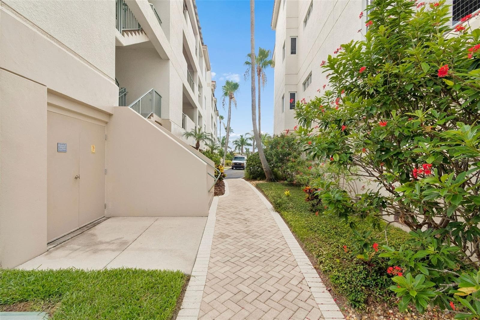 Condominium at 1038 BELLASOL WAY #403, APOLLO BEACH, photo 61 of 91