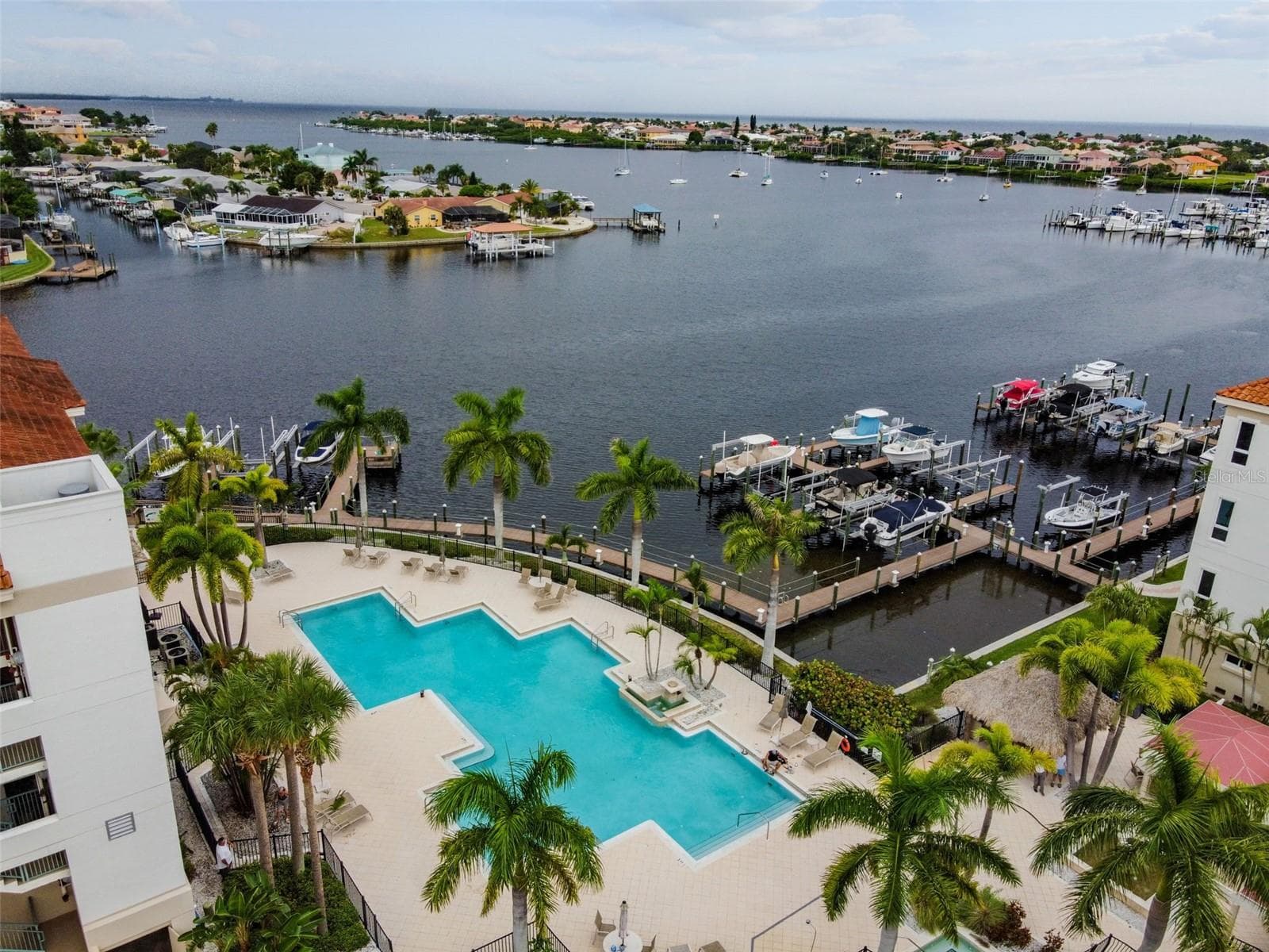 Condominium at 1038 BELLASOL WAY #403, APOLLO BEACH, photo 70 of 91