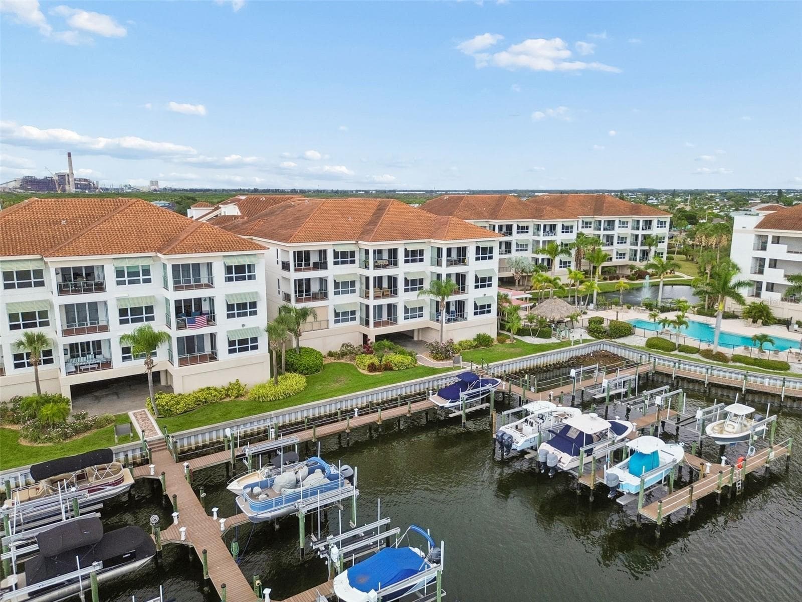 Condominium at 1038 BELLASOL WAY #403, APOLLO BEACH, photo 75 of 91