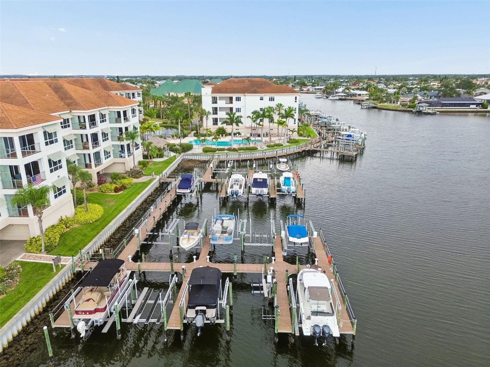 Condominium at 1038 BELLASOL WAY #403, APOLLO BEACH, photo 76 of 91