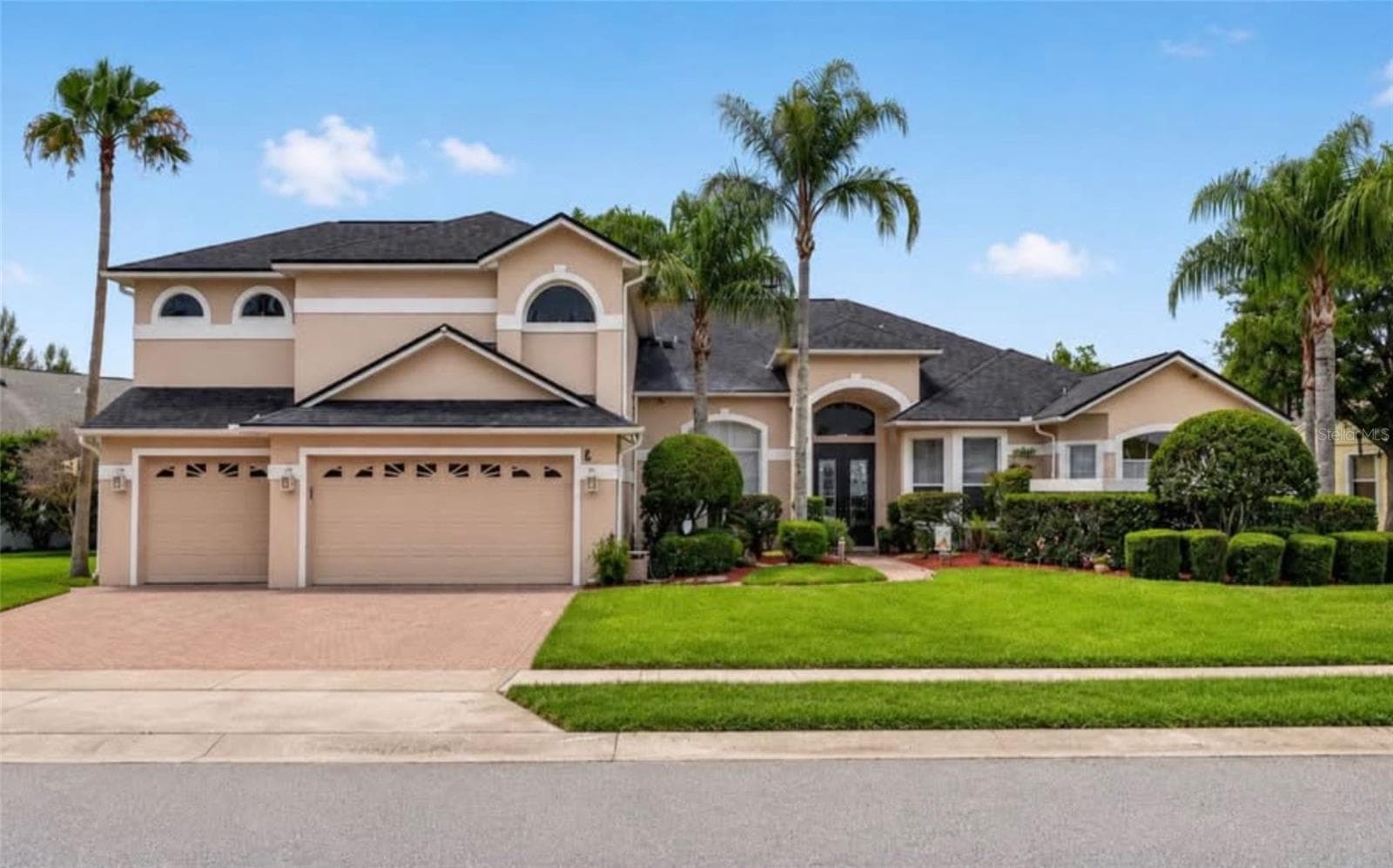 4552 LAKE CALABAY DR