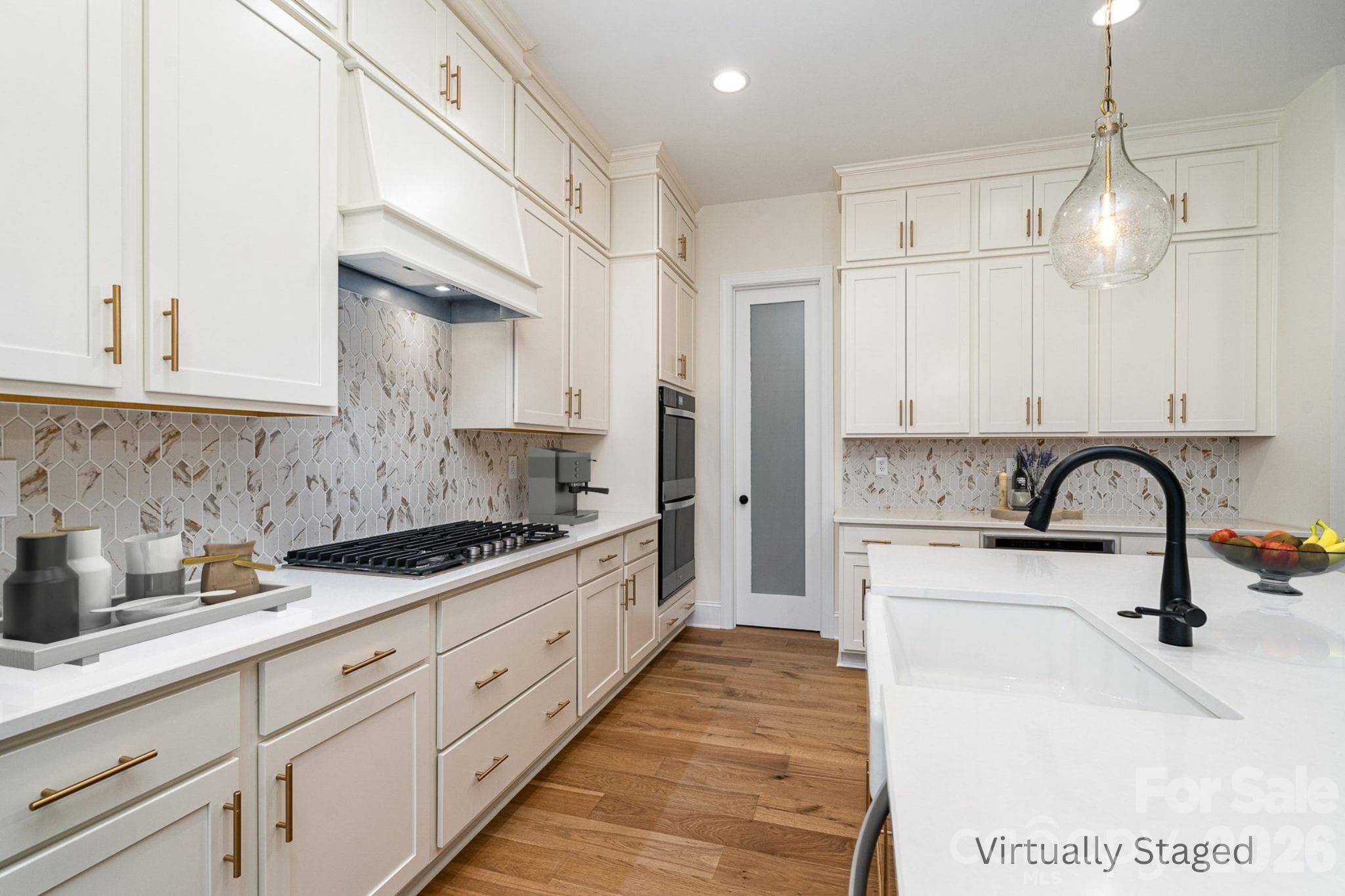 Single Family Residence at 496 Edmunds Lane, Clover, photo 7 of 29