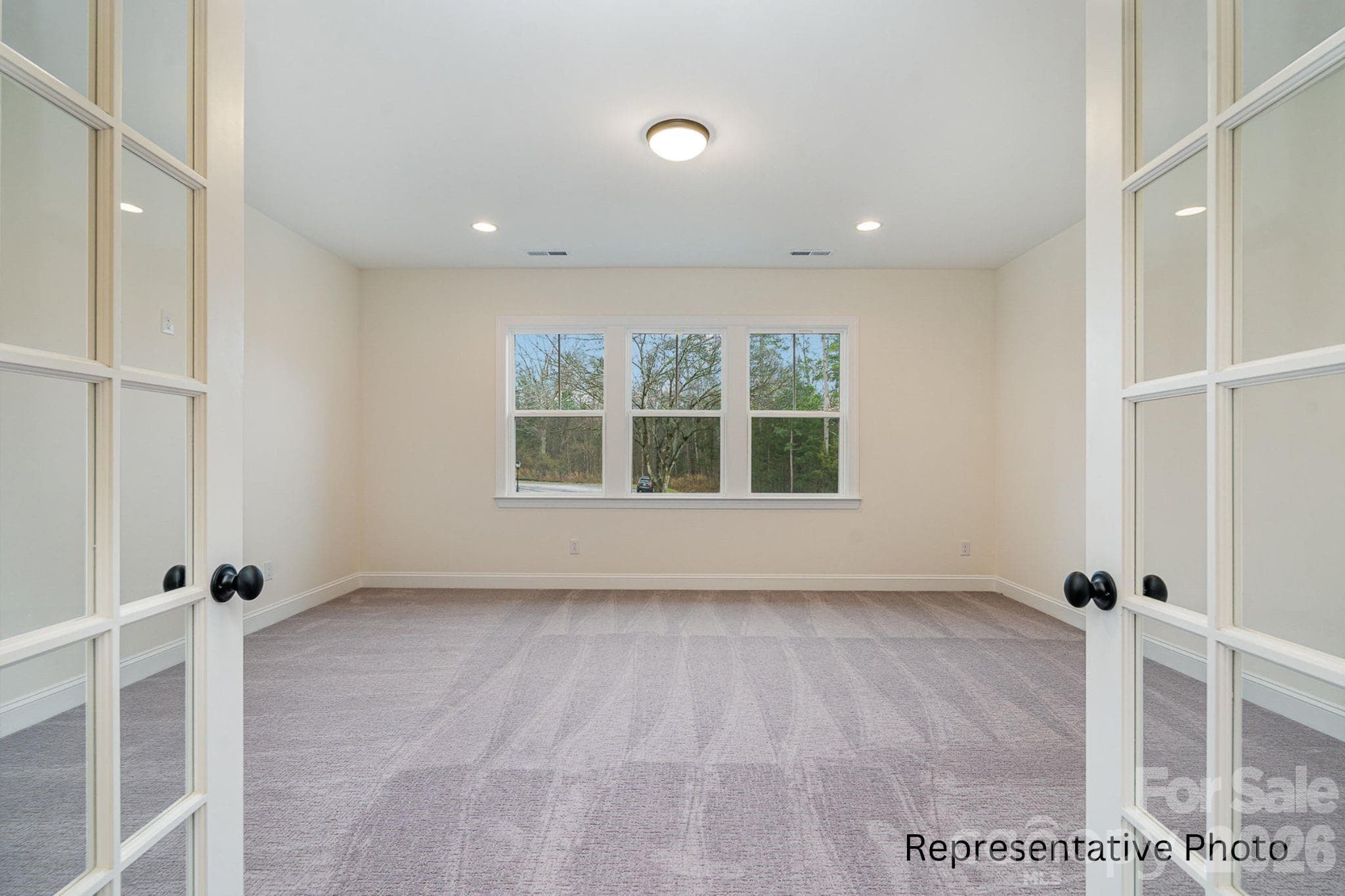 Single Family Residence at 496 Edmunds Lane, Clover, photo 20 of 29