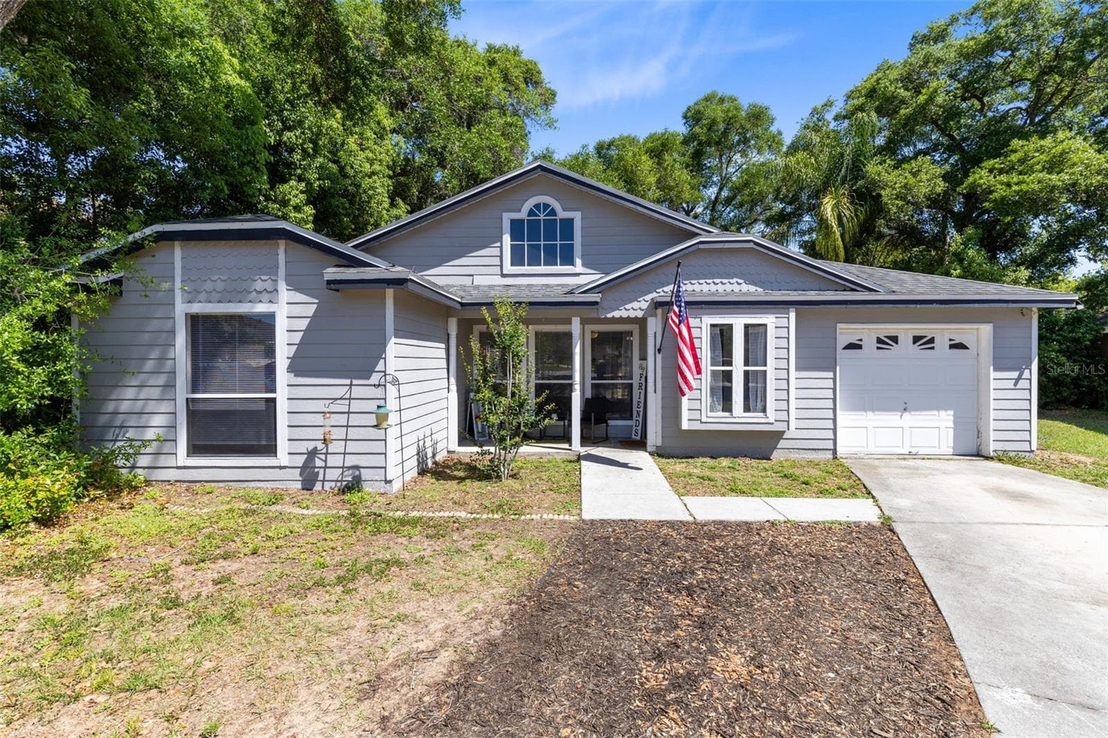 601 ARLINGTON CT