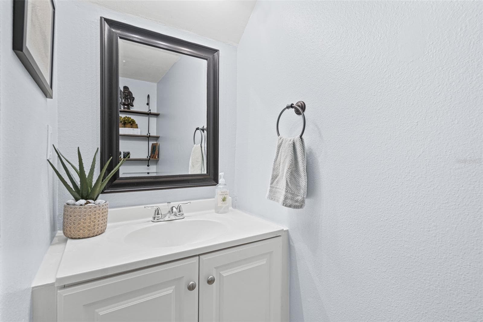 Half-Bath on First Floor - 117 HARBOR DR, CAPE CANAVERAL