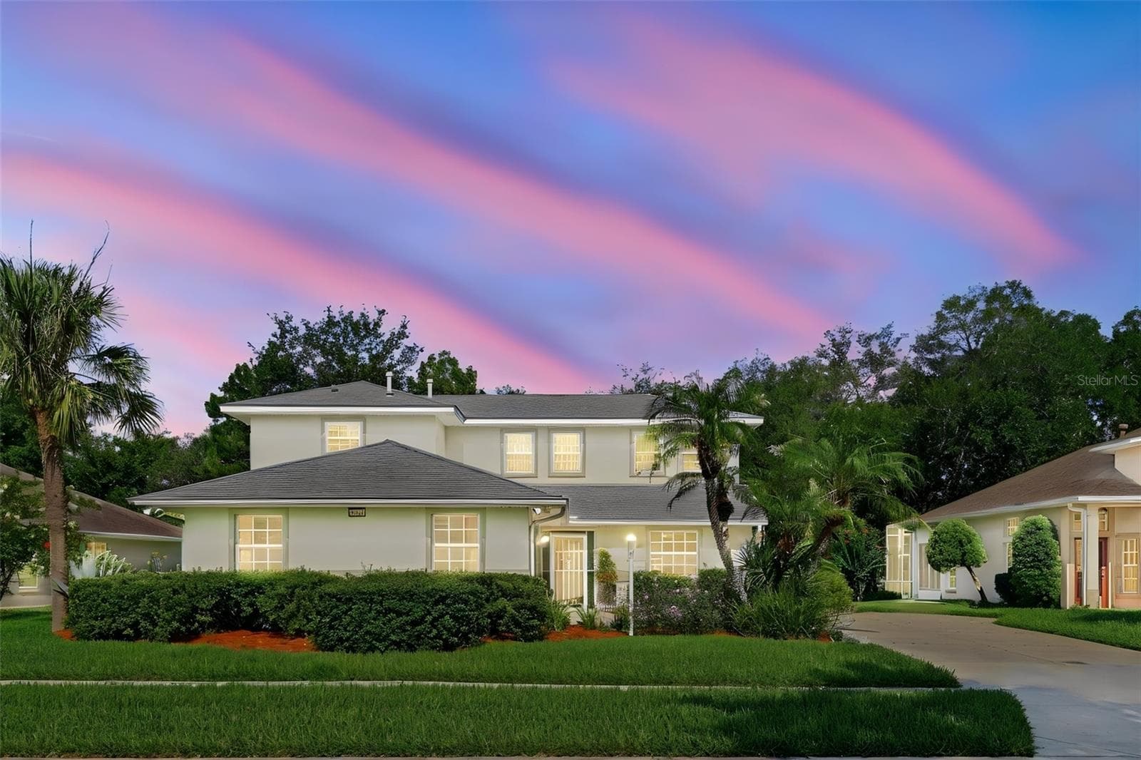 5351 AURORA DR
