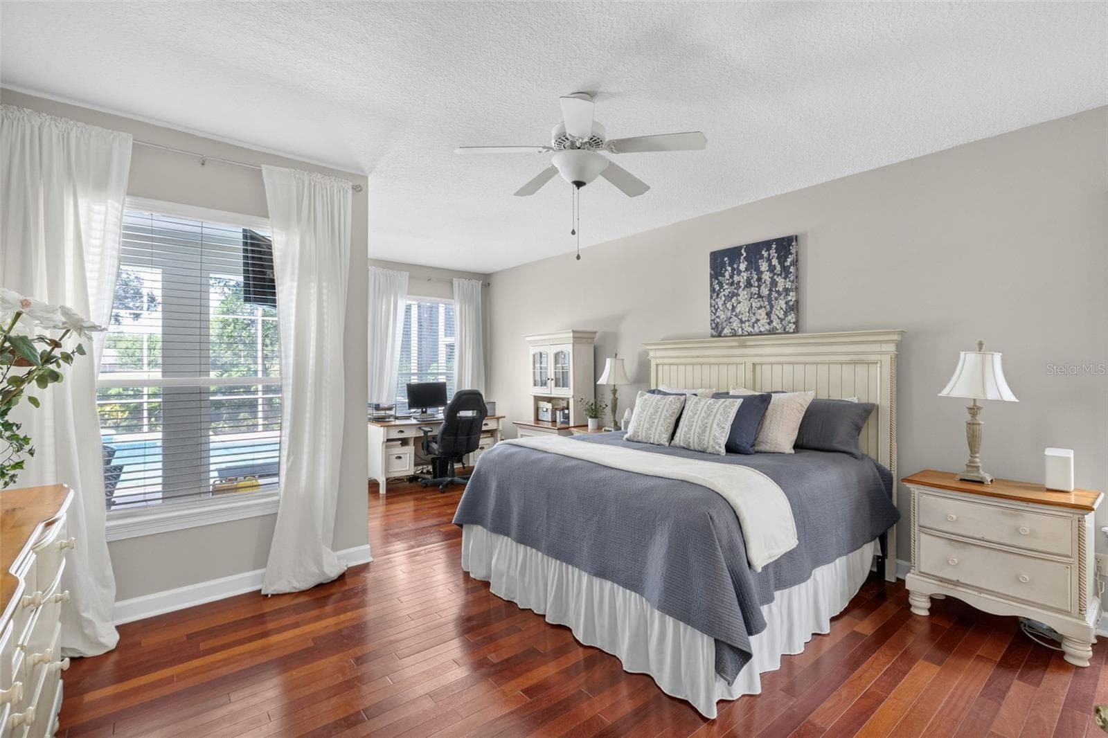 MAIN FLOOR MASTER - 8052 LAUREL RIDGE DR, MOUNT DORA