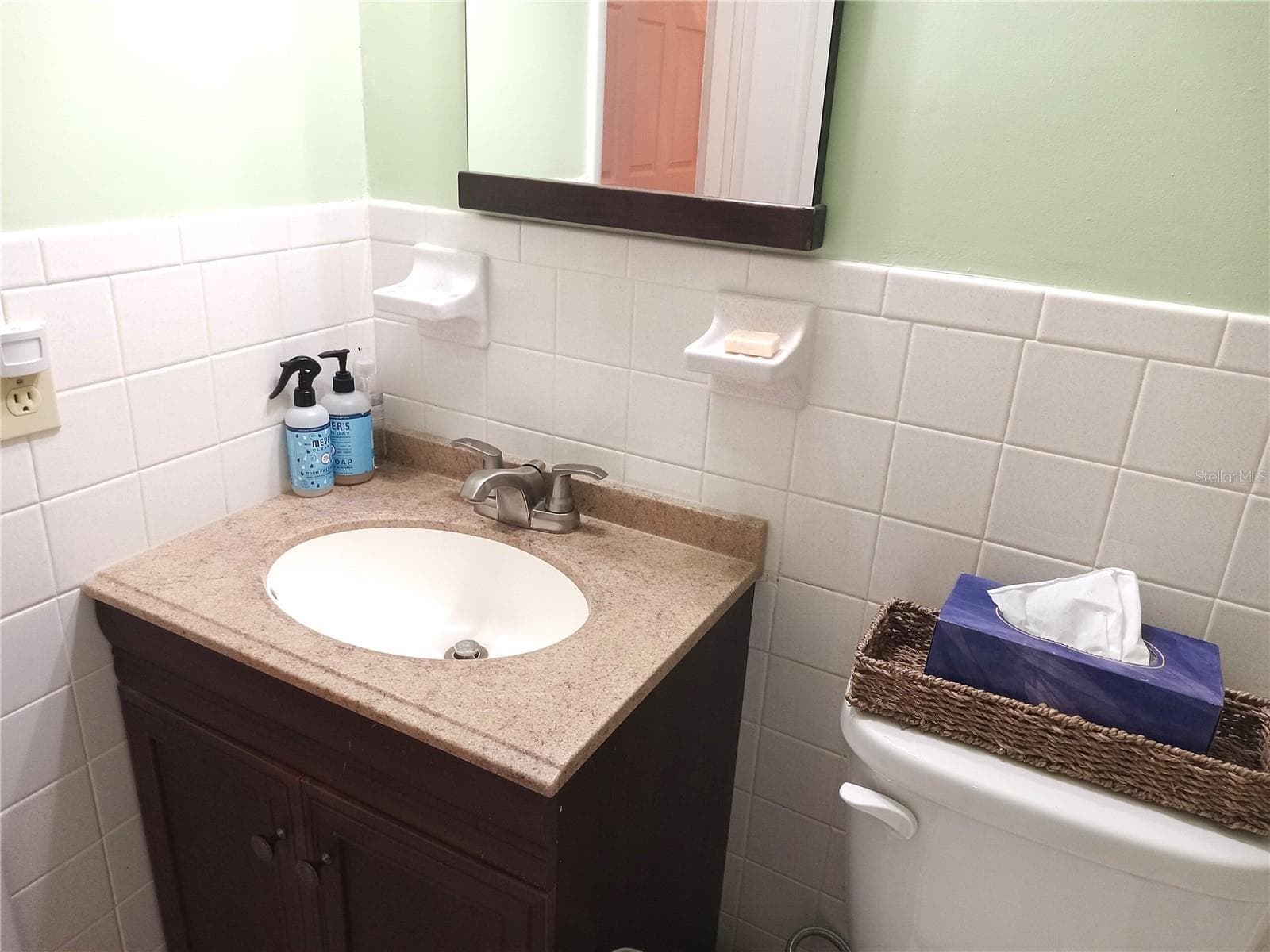 Condominium at 2430 FLORENTINE WAY #30, CLEARWATER, photo 23 of 45