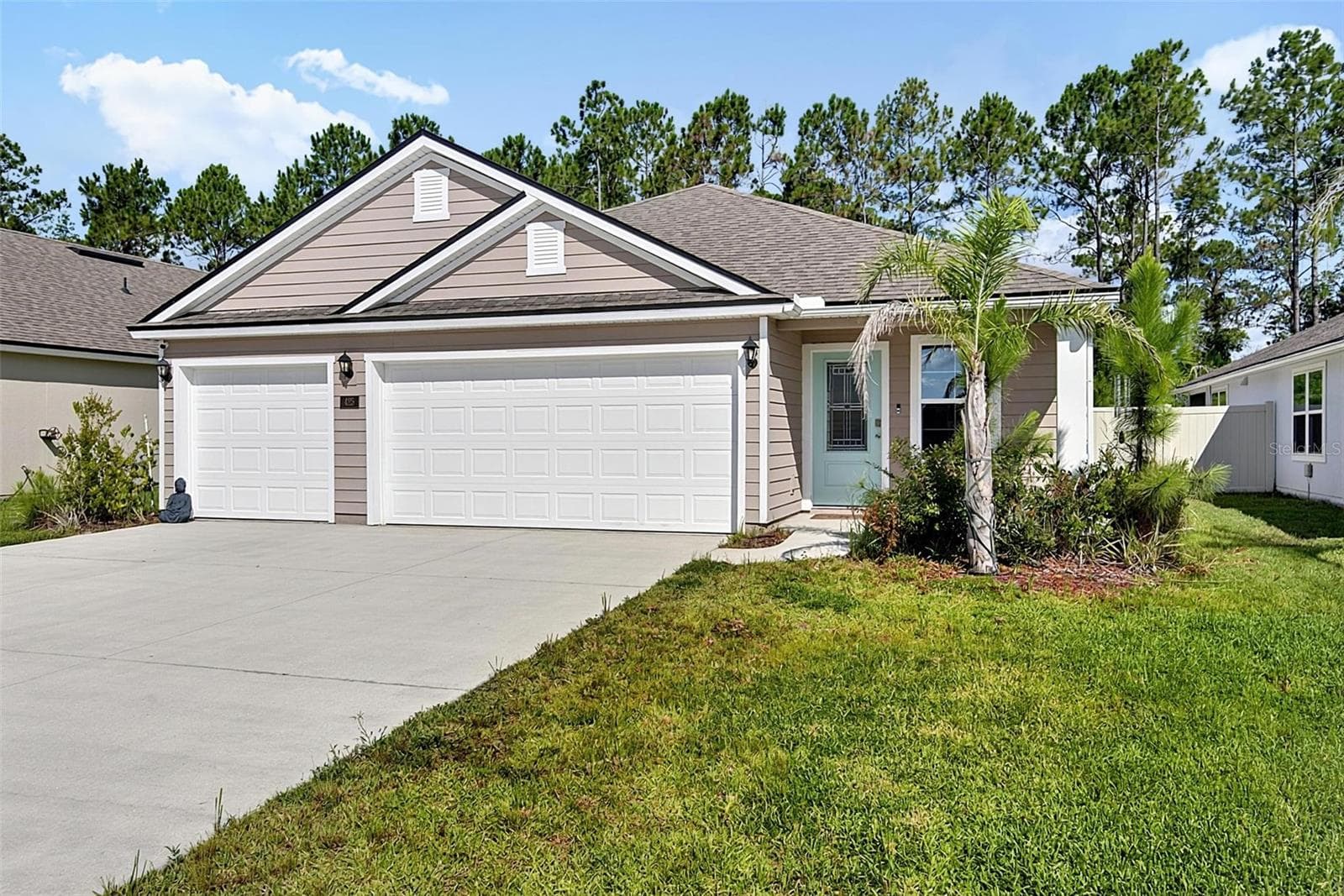 Single Family Residence at 425 NARVAREZ AVE, ST AUGUSTINE, photo 3 of 74