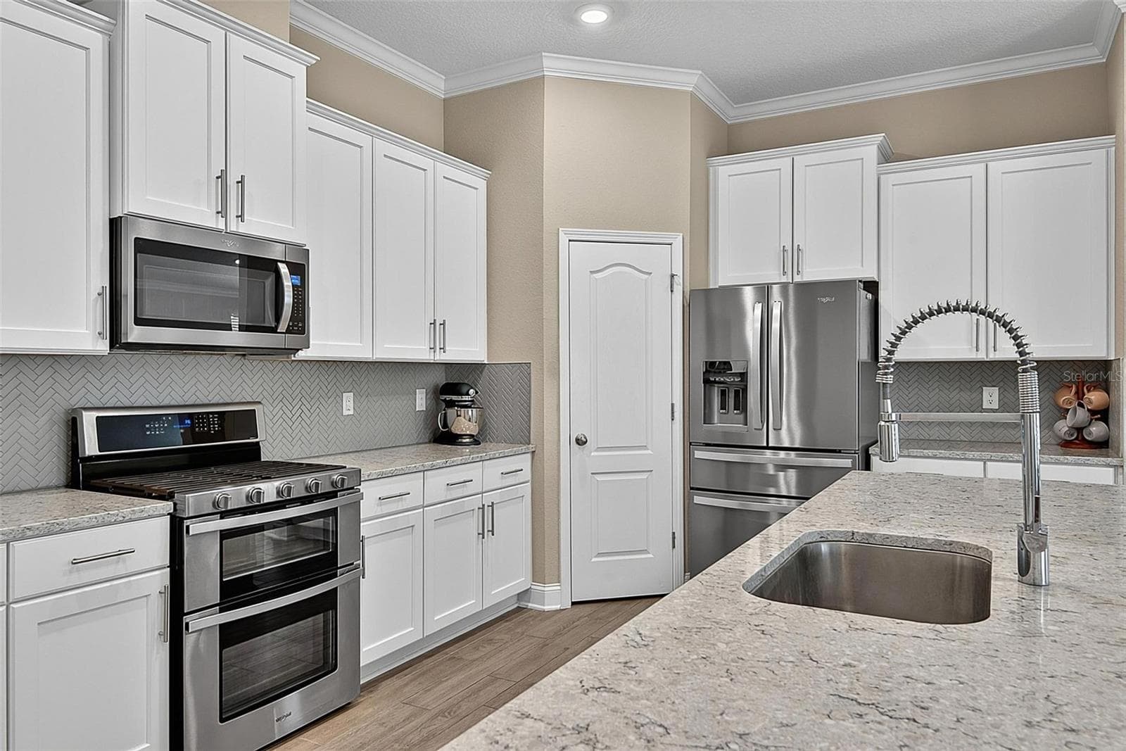 Single Family Residence at 425 NARVAREZ AVE, ST AUGUSTINE, photo 15 of 74