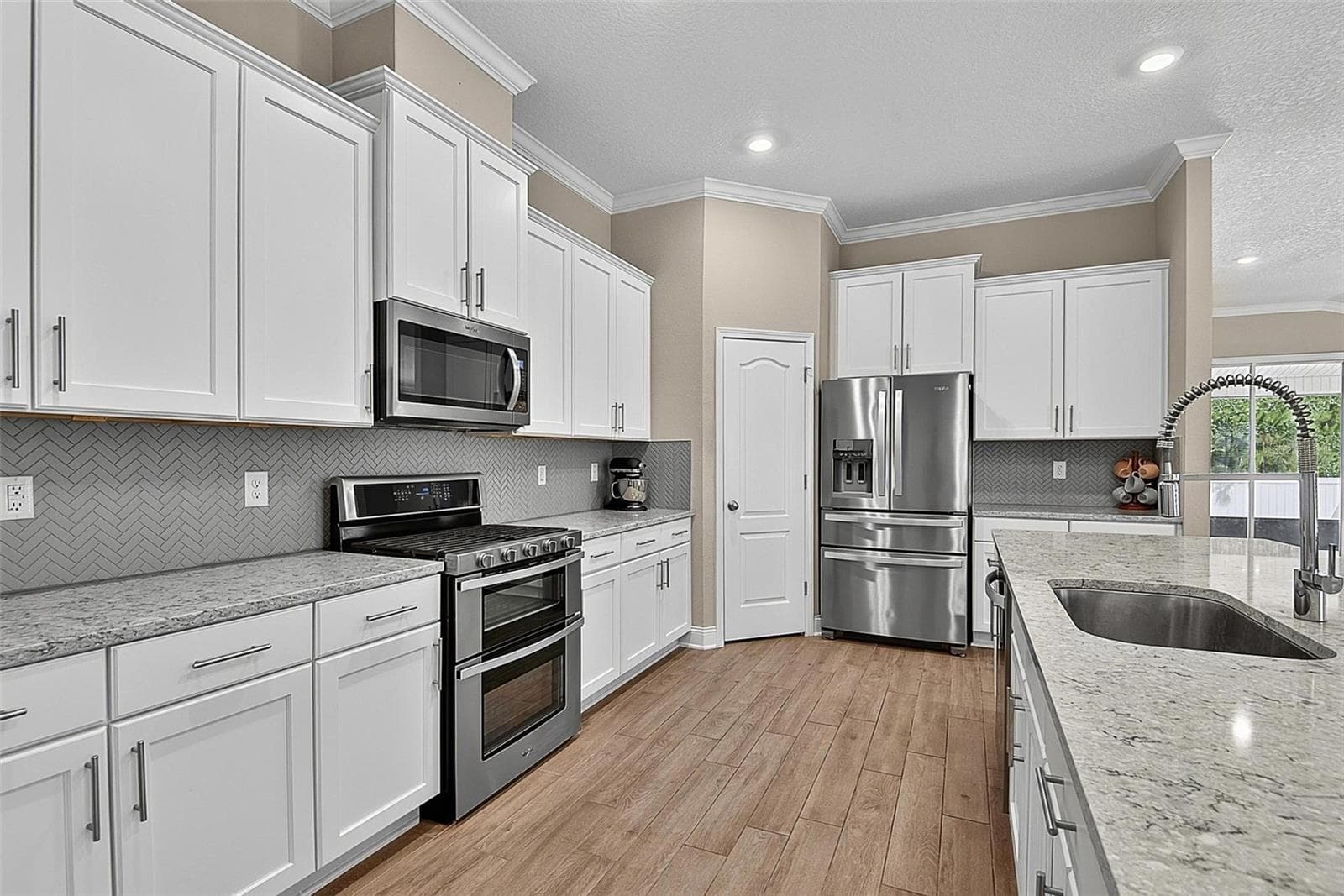 Single Family Residence at 425 NARVAREZ AVE, ST AUGUSTINE, photo 21 of 74