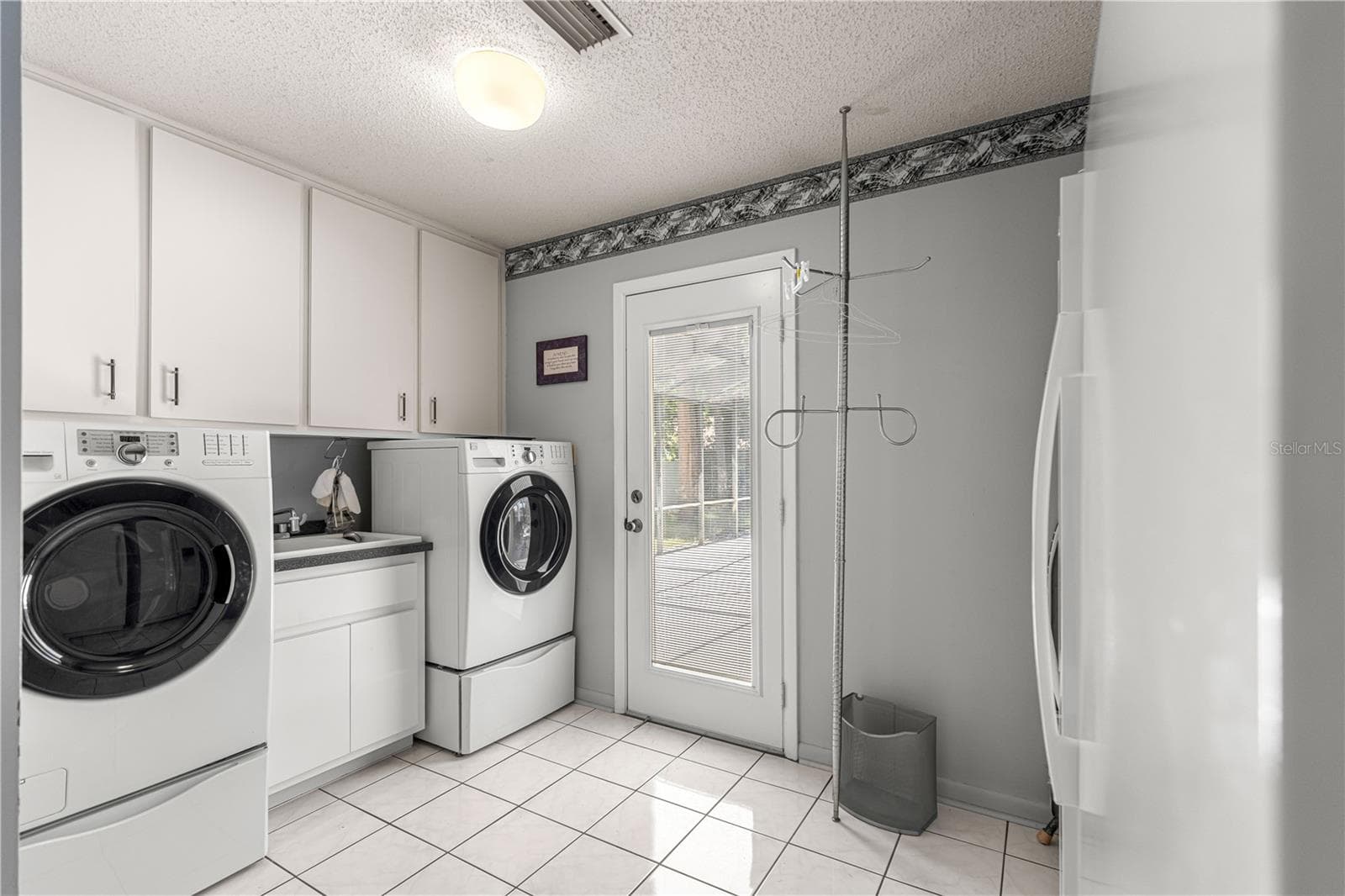 Single Family Residence at 3963 SE 15TH ST, OCALA, photo 16 of 25