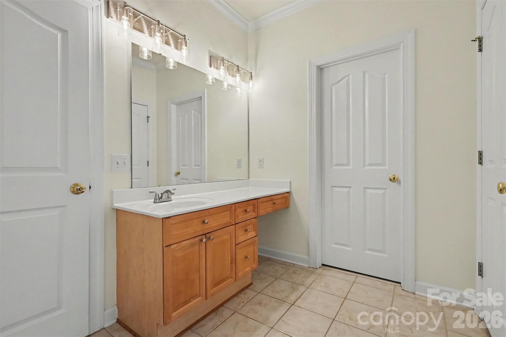 Single Family Residence at 10110 Paradise Ridge Road, Charlotte, photo 22 of 40