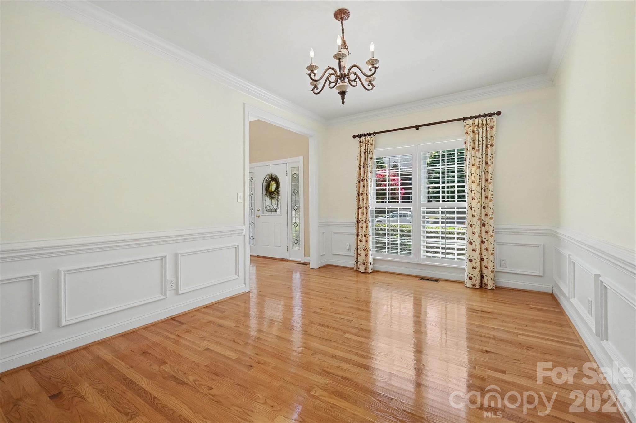 Single Family Residence at 10110 Paradise Ridge Road, Charlotte, photo 16 of 40