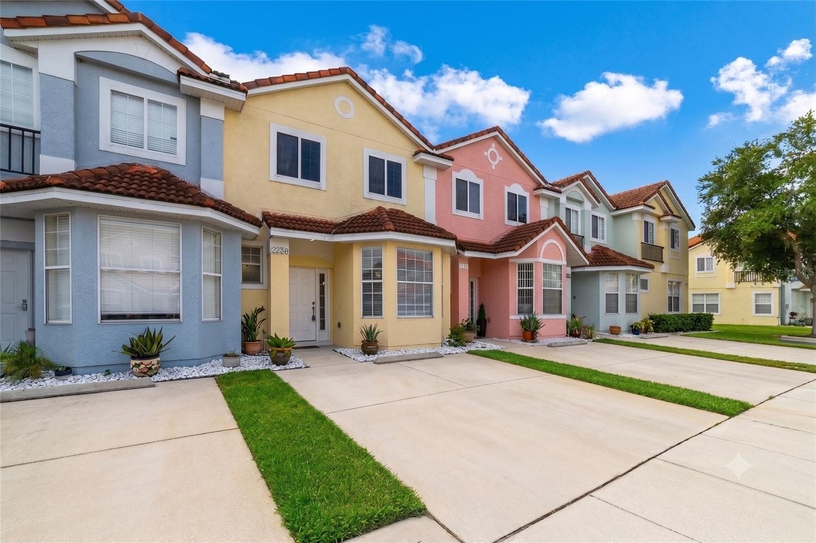 1236 SOUTH BEACH CIR