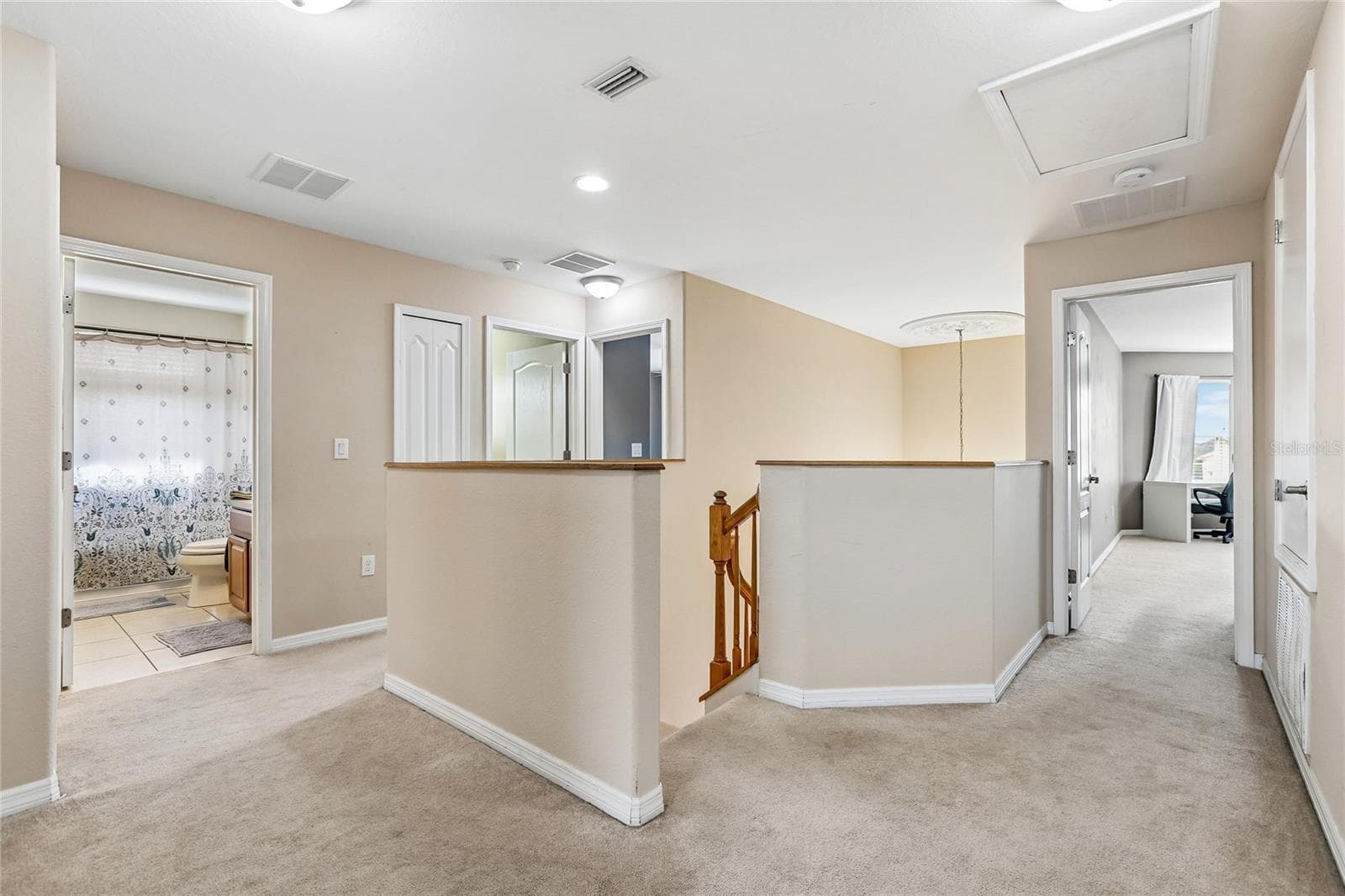 upper landing - 13231 GRAHAM YARDEN DR, RIVERVIEW