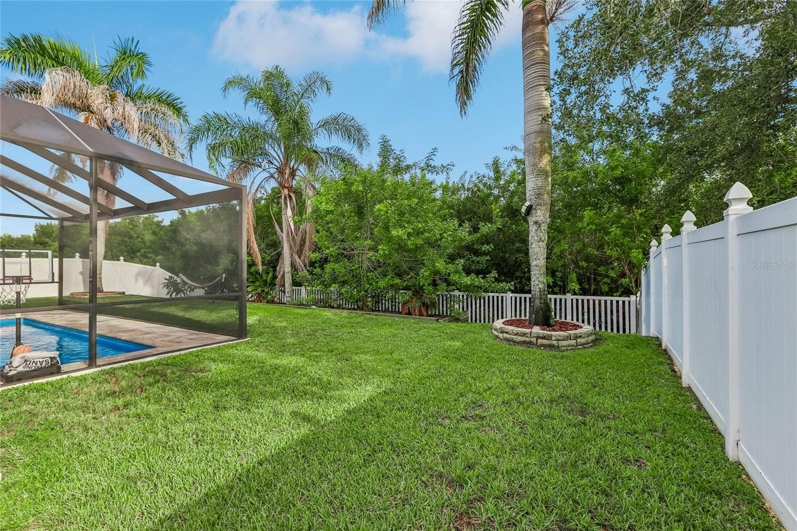 Single Family Residence at 13231 GRAHAM YARDEN DR, RIVERVIEW, photo 58 of 61