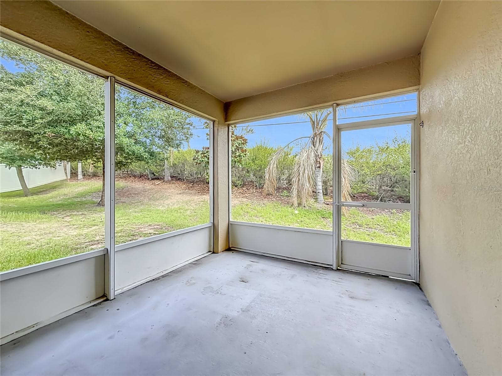 Single Family Residence at 1269 WATER WILLOW DR, GROVELAND, photo 42 of 52