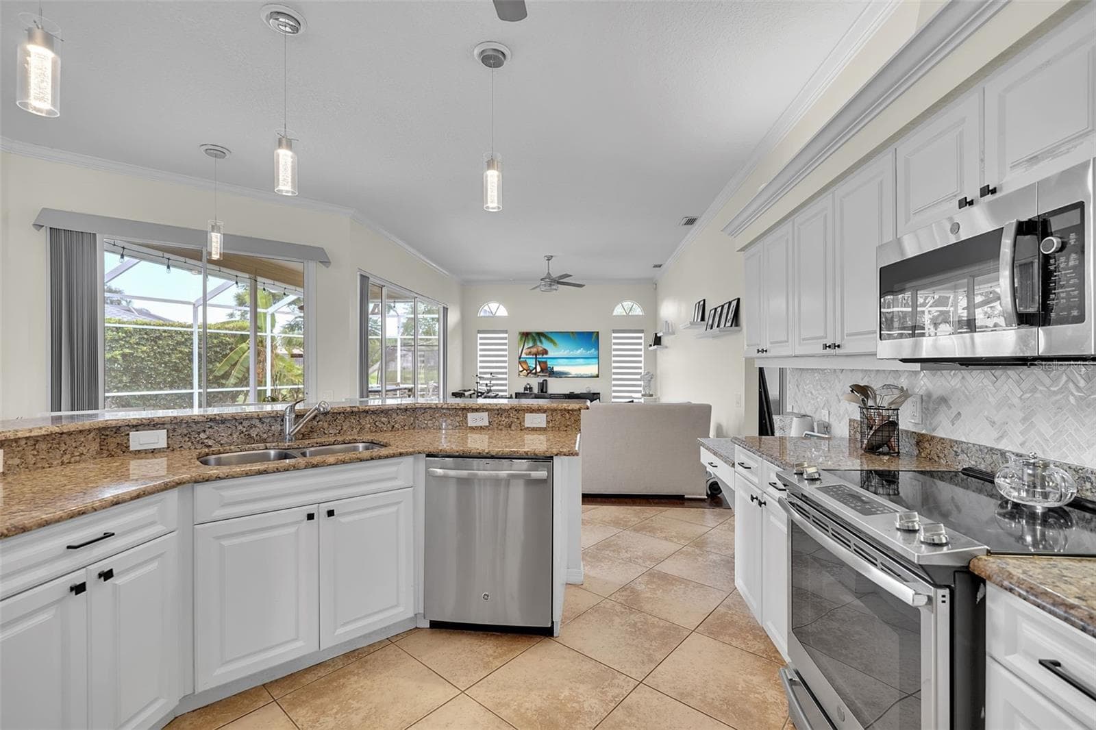 Single Family Residence at 6817 CORRAL CIR, SARASOTA, photo 17 of 57