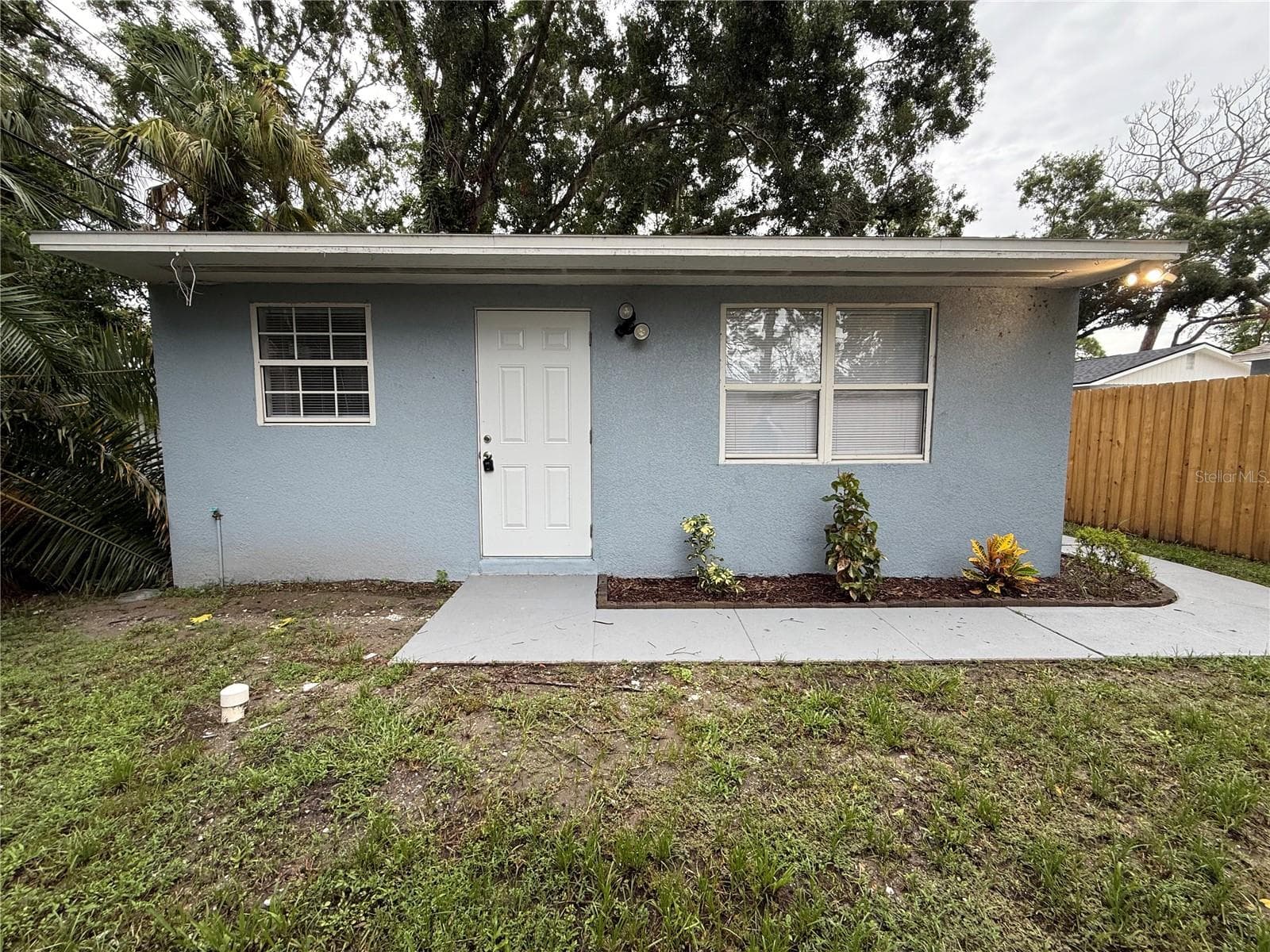 DETACH BACK UNIT - 427 40TH AVE S, ST PETERSBURG