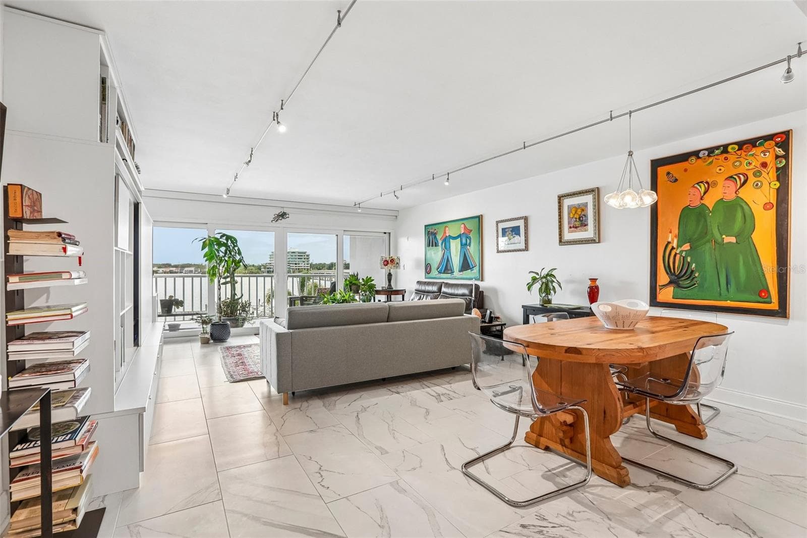 Condominium at 2 ADALIA AVE #301, TAMPA, photo 5 of 31