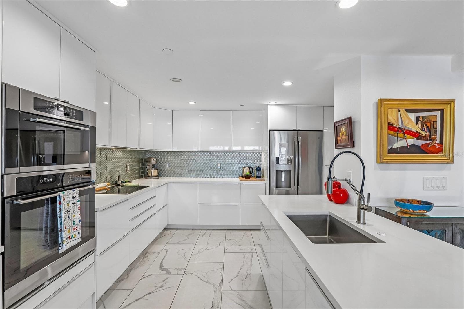 Condominium at 2 ADALIA AVE #301, TAMPA, photo 10 of 31